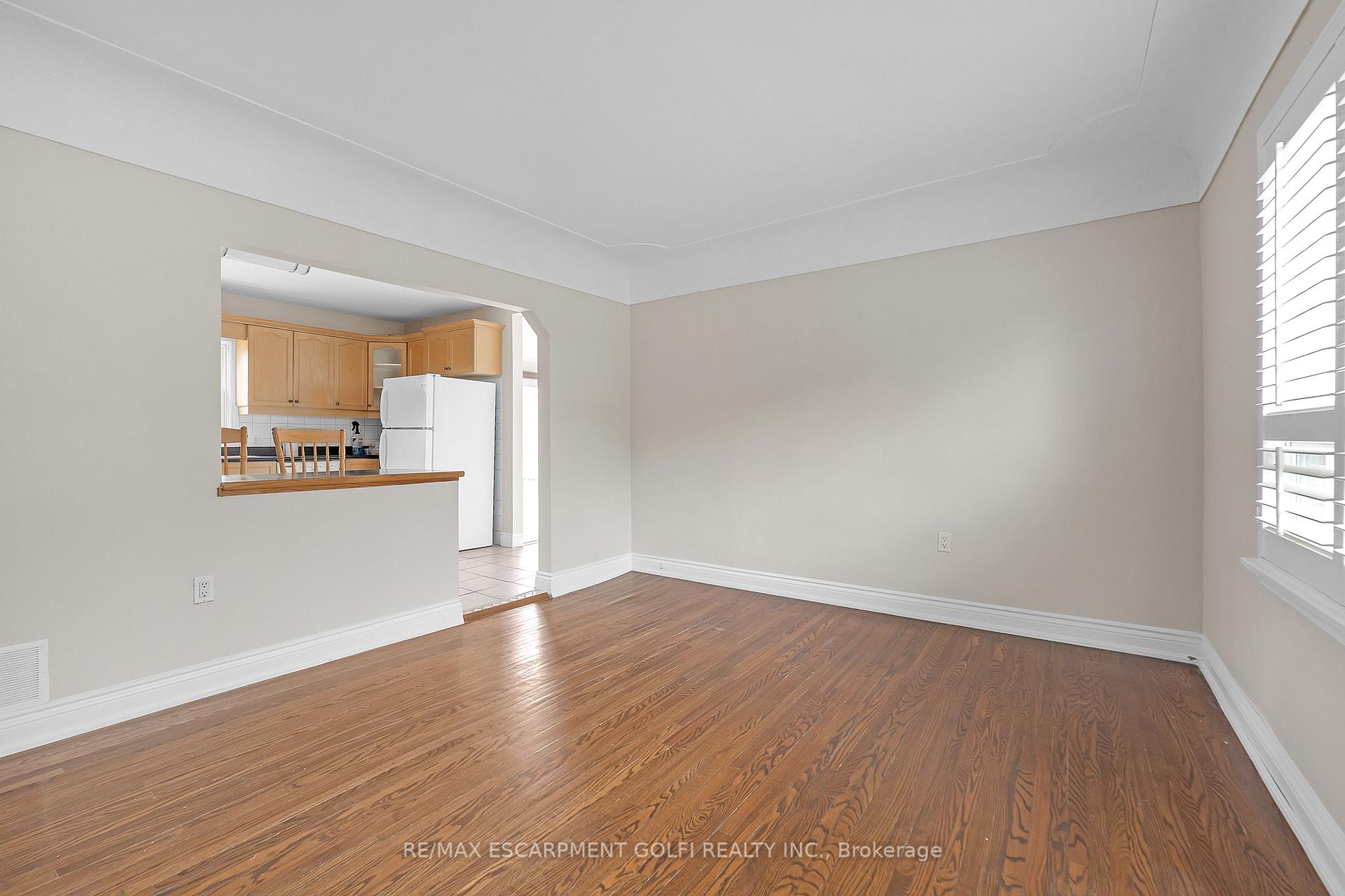 Photo 7 of 245 Cedardale Avenue, Hamilton, Stoney Creek — HOMEH