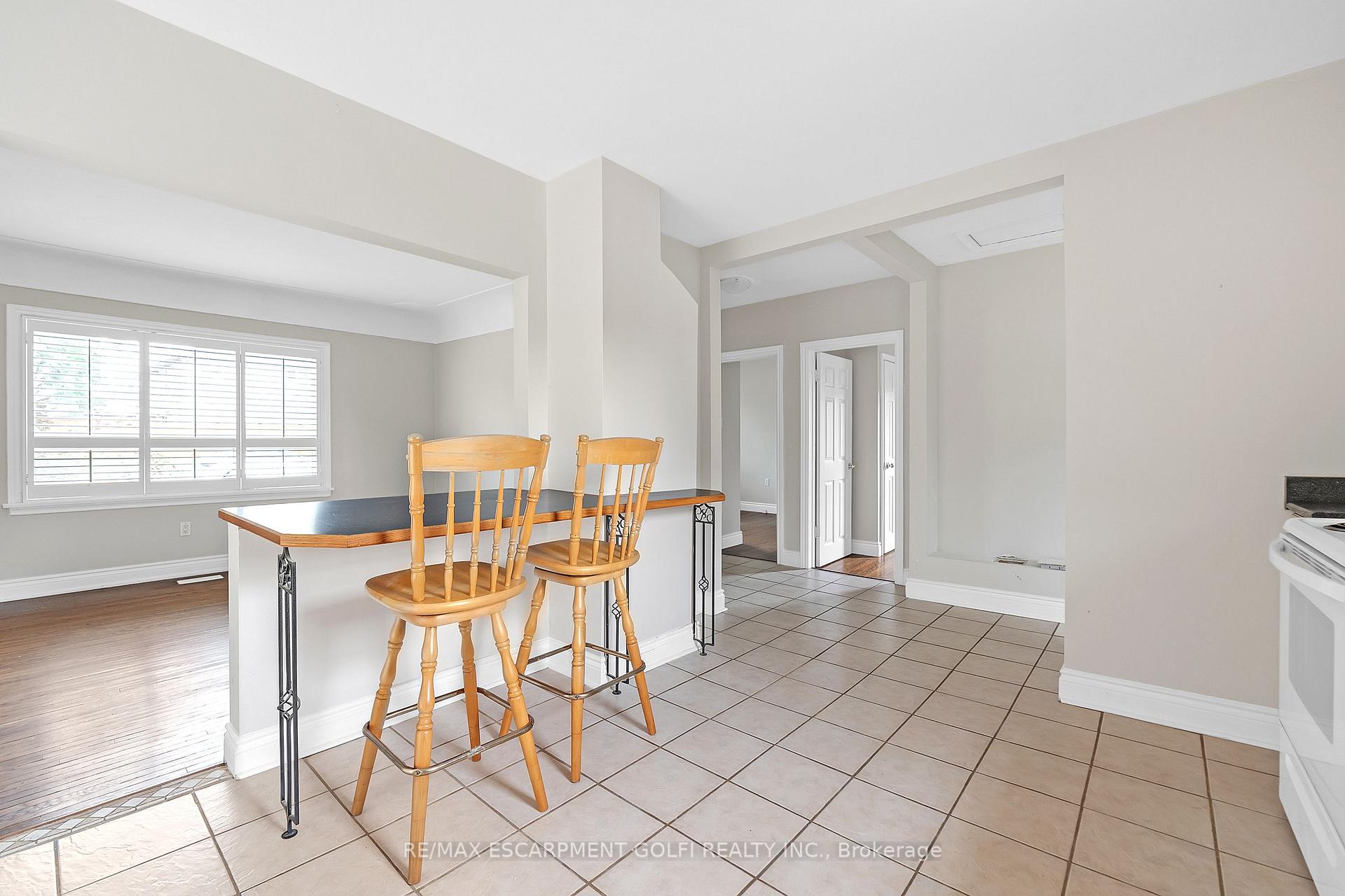 Photo 12 of 245 Cedardale Avenue, Hamilton, Stoney Creek — HOMEH