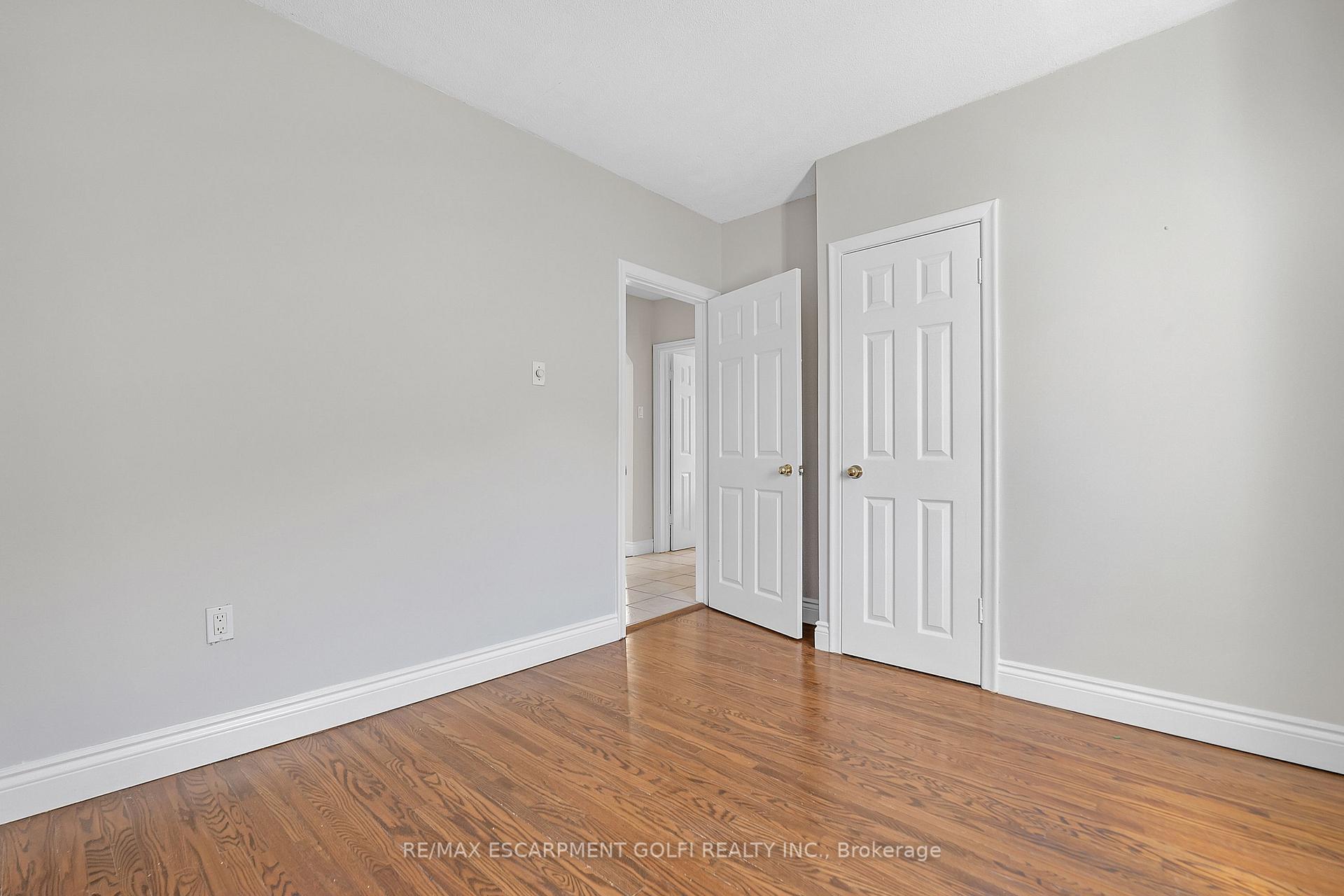 Photo 16 of 245 Cedardale Avenue, Hamilton, Stoney Creek — HOMEH
