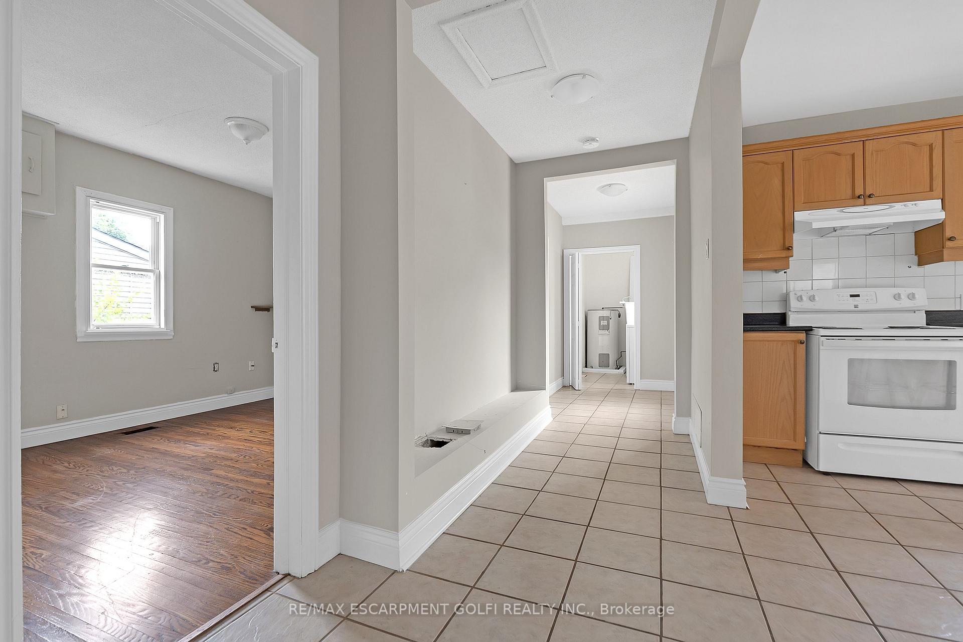 Photo 23 of 245 Cedardale Avenue, Hamilton, Stoney Creek — HOMEH