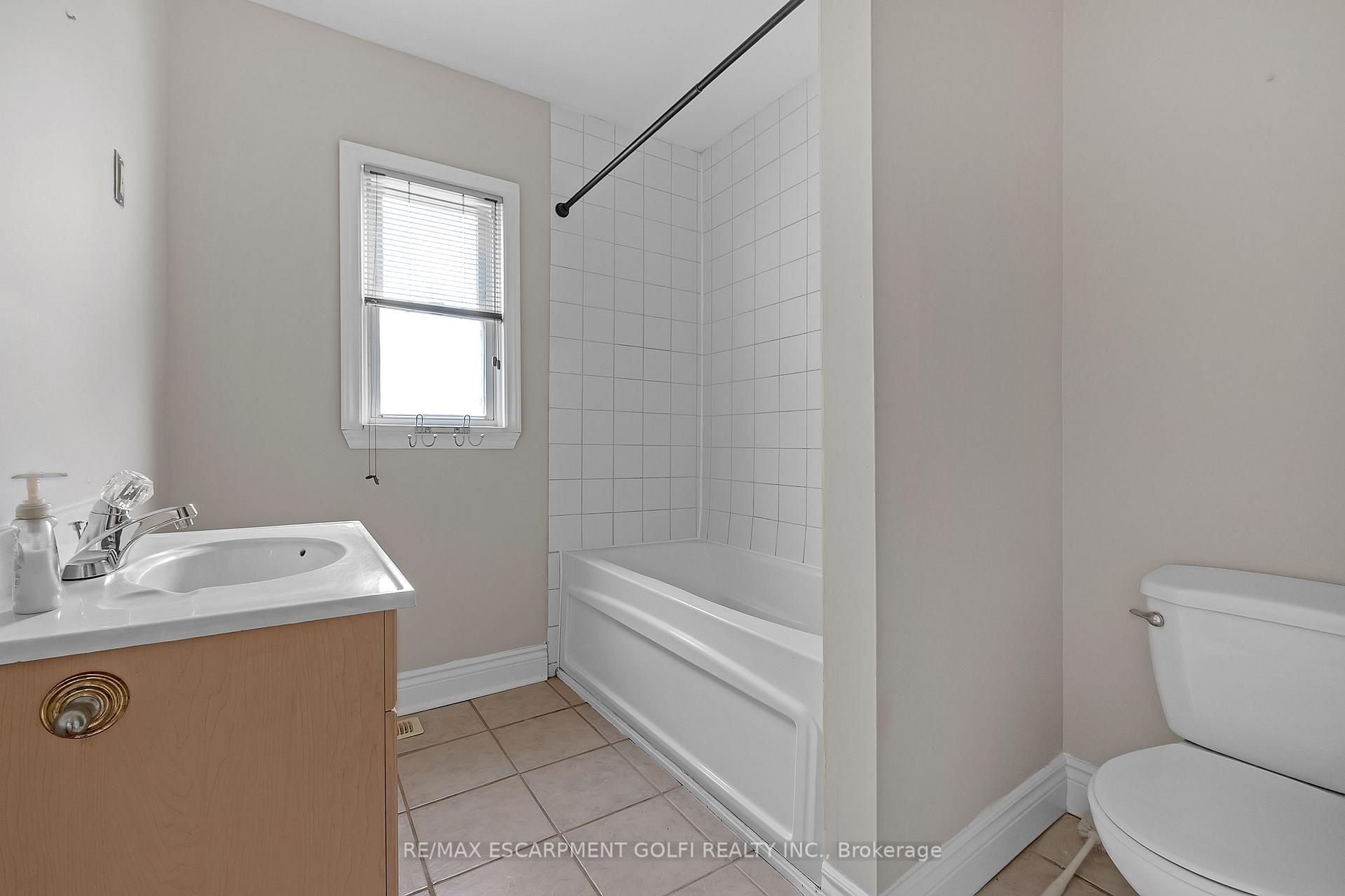 Photo 21 of 245 Cedardale Avenue, Hamilton, Stoney Creek — HOMEH