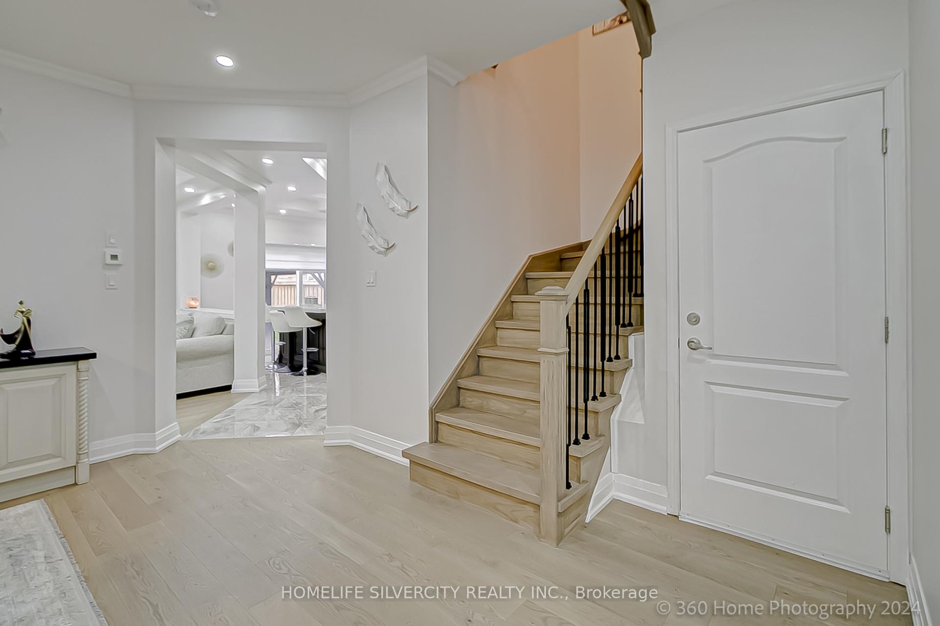 Photo 17 of 22 Dolly Varden Drive, Brampton, Sandringham-Wellington North — HOMEH