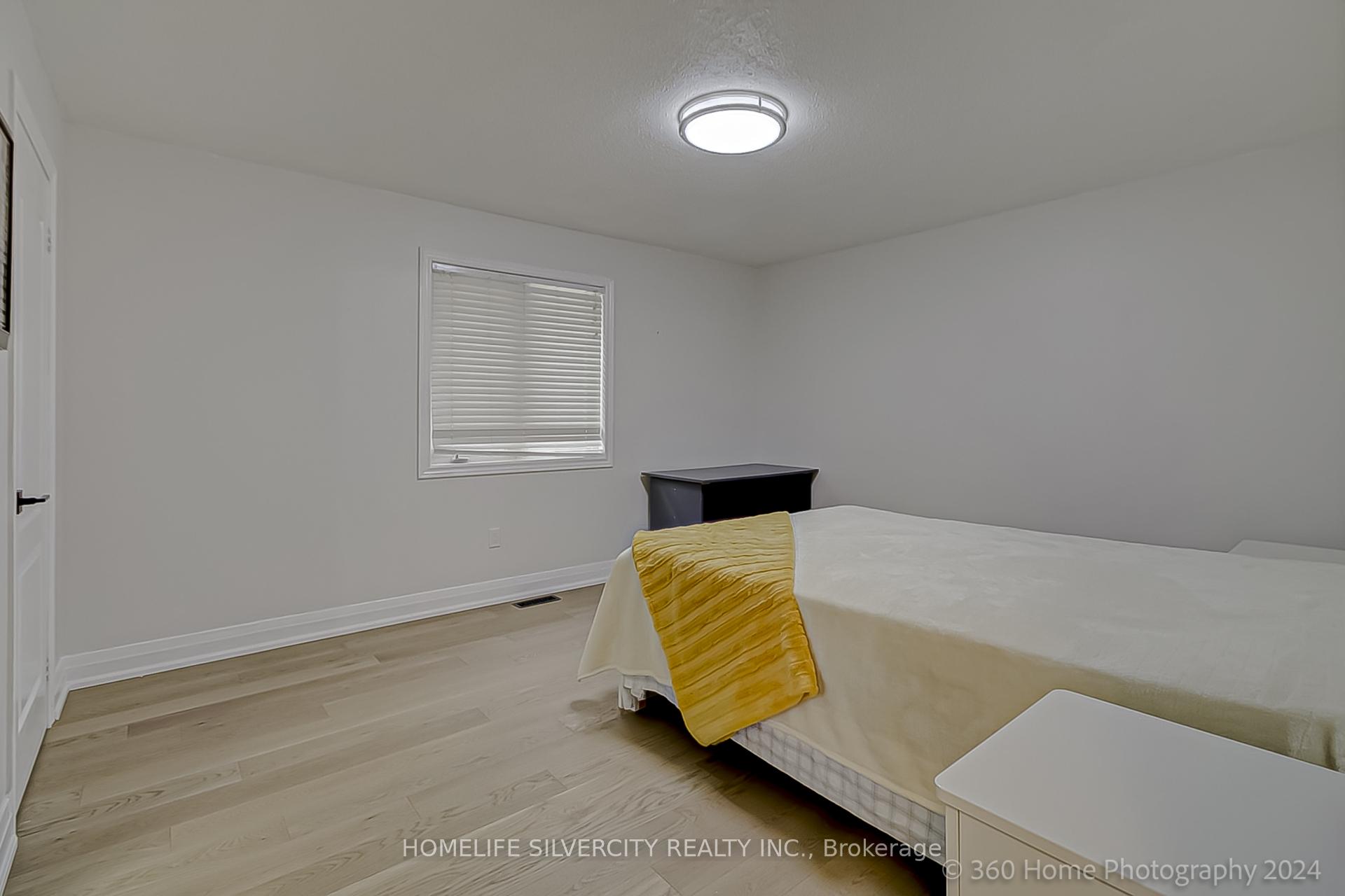 Photo 16 of 22 Dolly Varden Drive, Brampton, Sandringham-Wellington North — HOMEH
