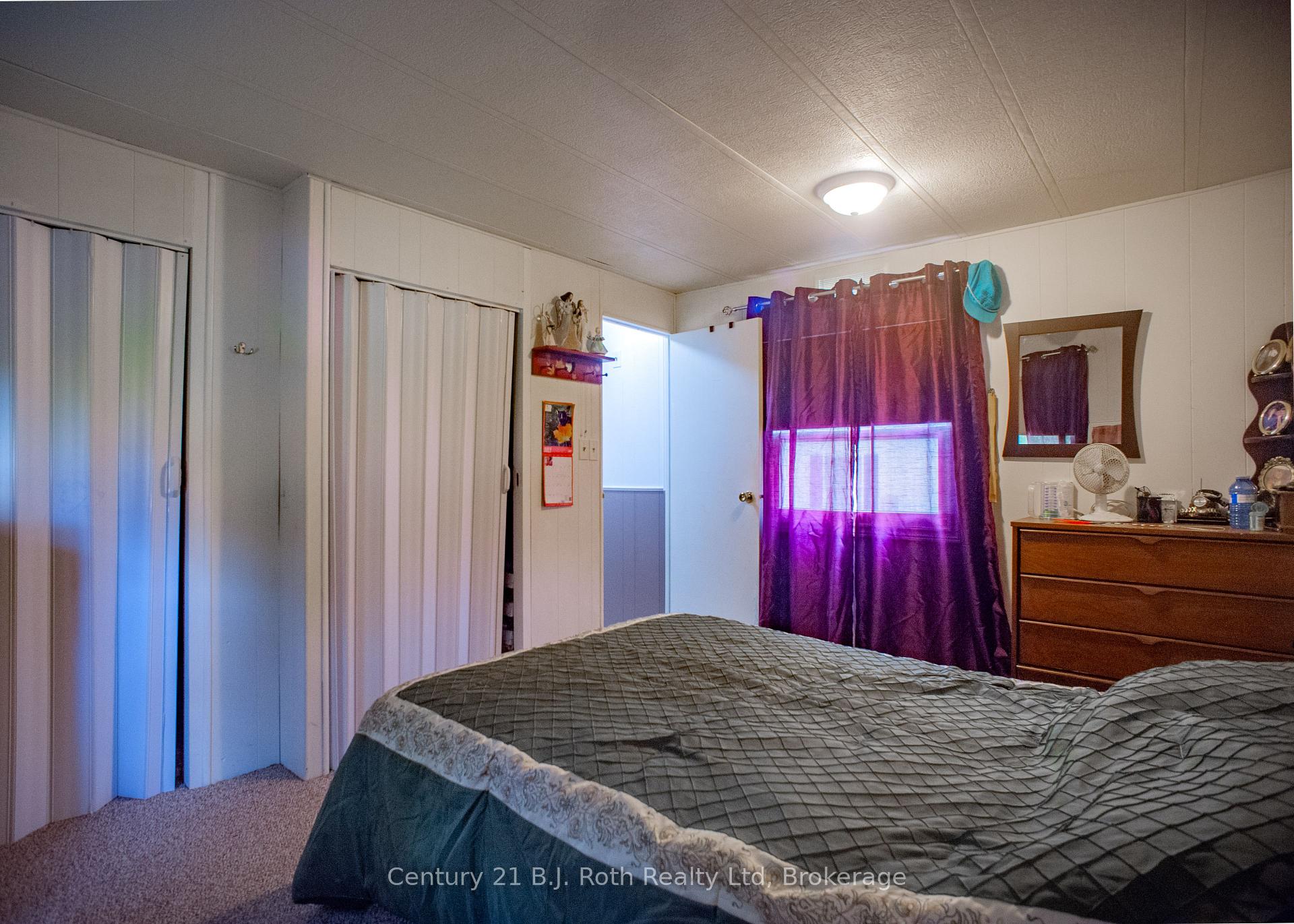 Photo 10 of 25 Vic's Road, Midland — HOMEH