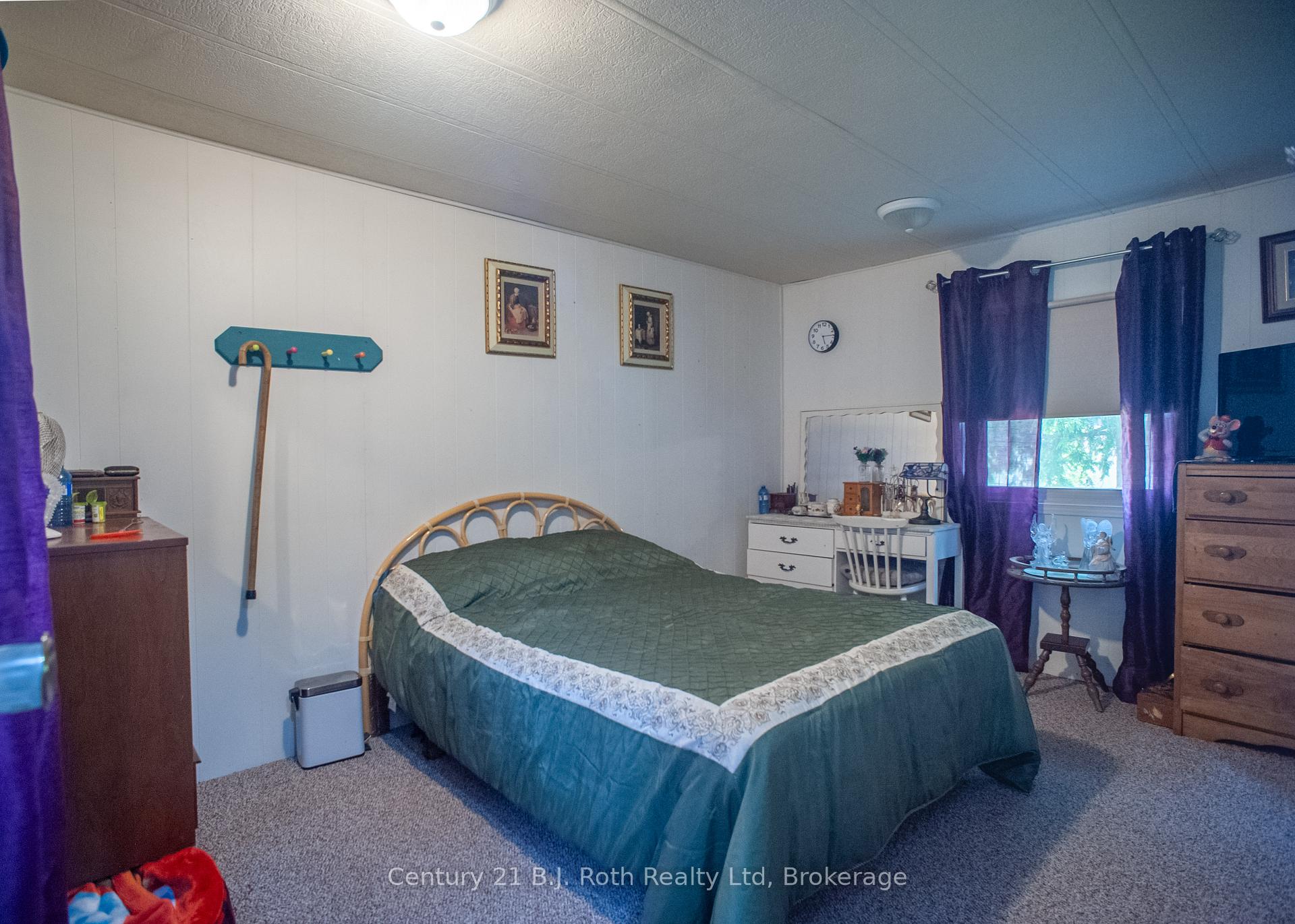 Photo 9 of 25 Vic's Road, Midland — HOMEH