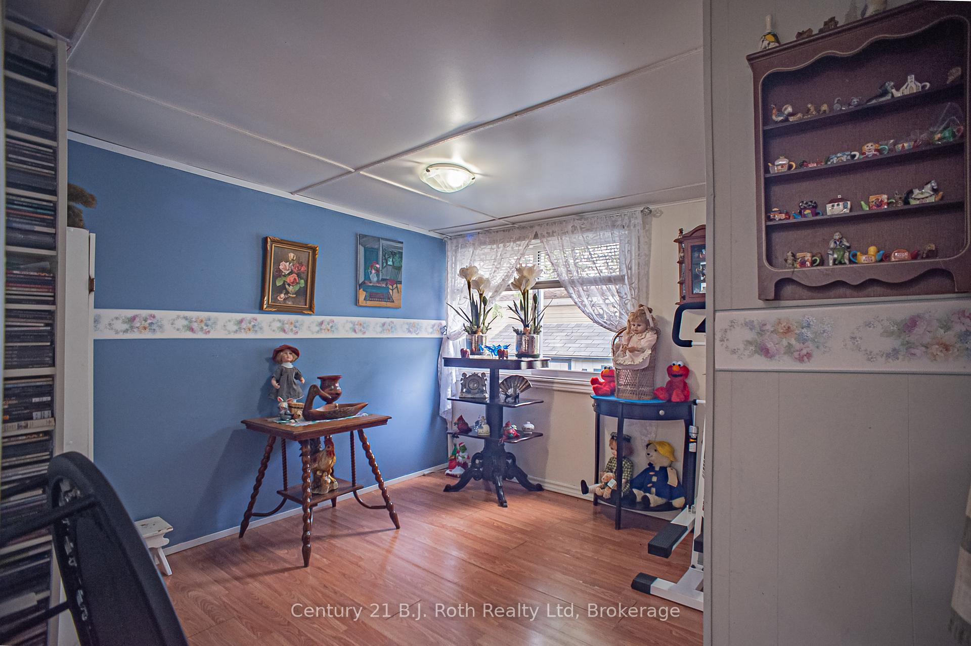Photo 7 of 25 Vic's Road, Midland — HOMEH