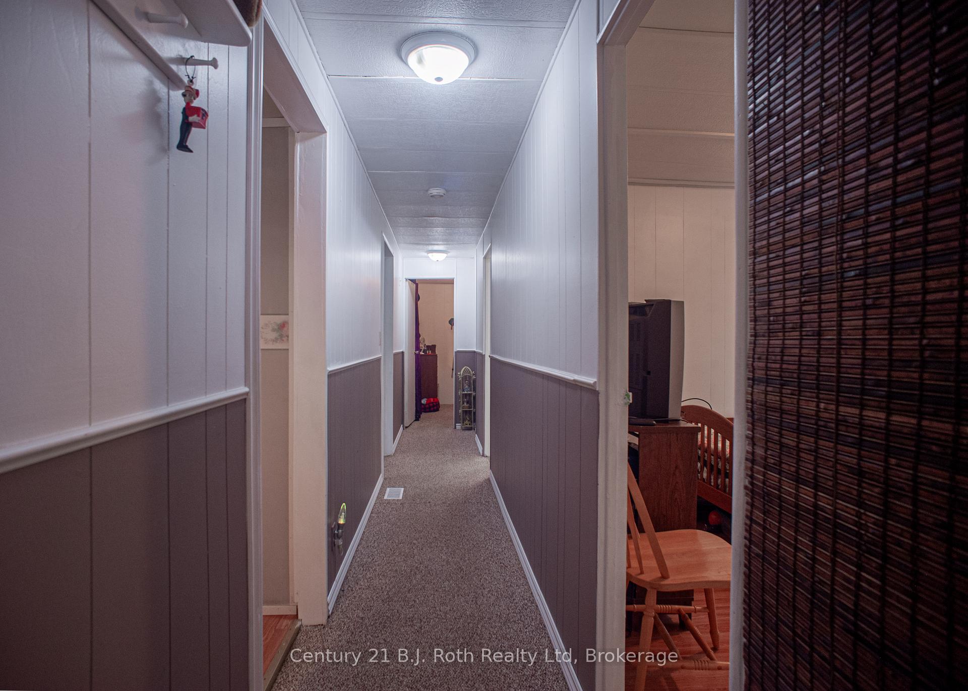Photo 12 of 25 Vic's Road, Midland — HOMEH