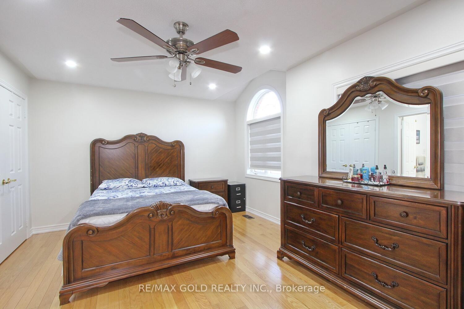 Photo 14 of 42 Strathdale Road, Brampton, Bram East — HOMEH