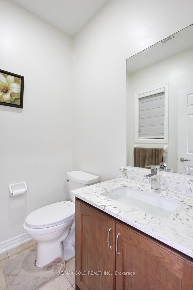 Photo 16 of 42 Strathdale Road, Brampton, Bram East — HOMEH