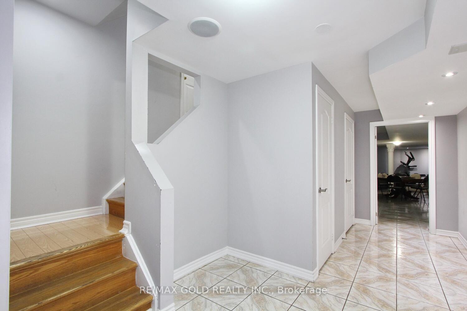 Photo 36 of 42 Strathdale Road, Brampton, Bram East — HOMEH