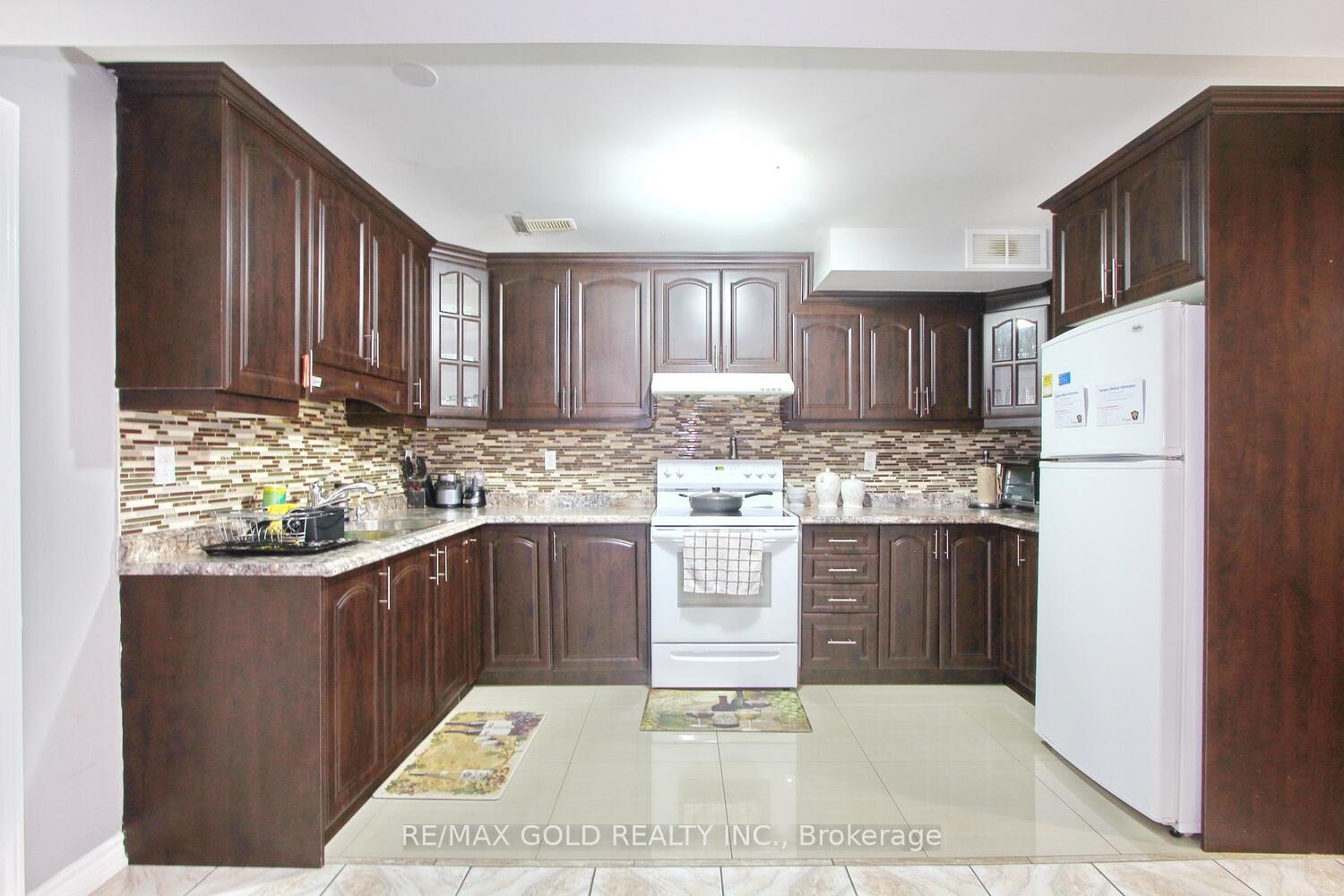Photo 31 of 42 Strathdale Road, Brampton, Bram East — HOMEH