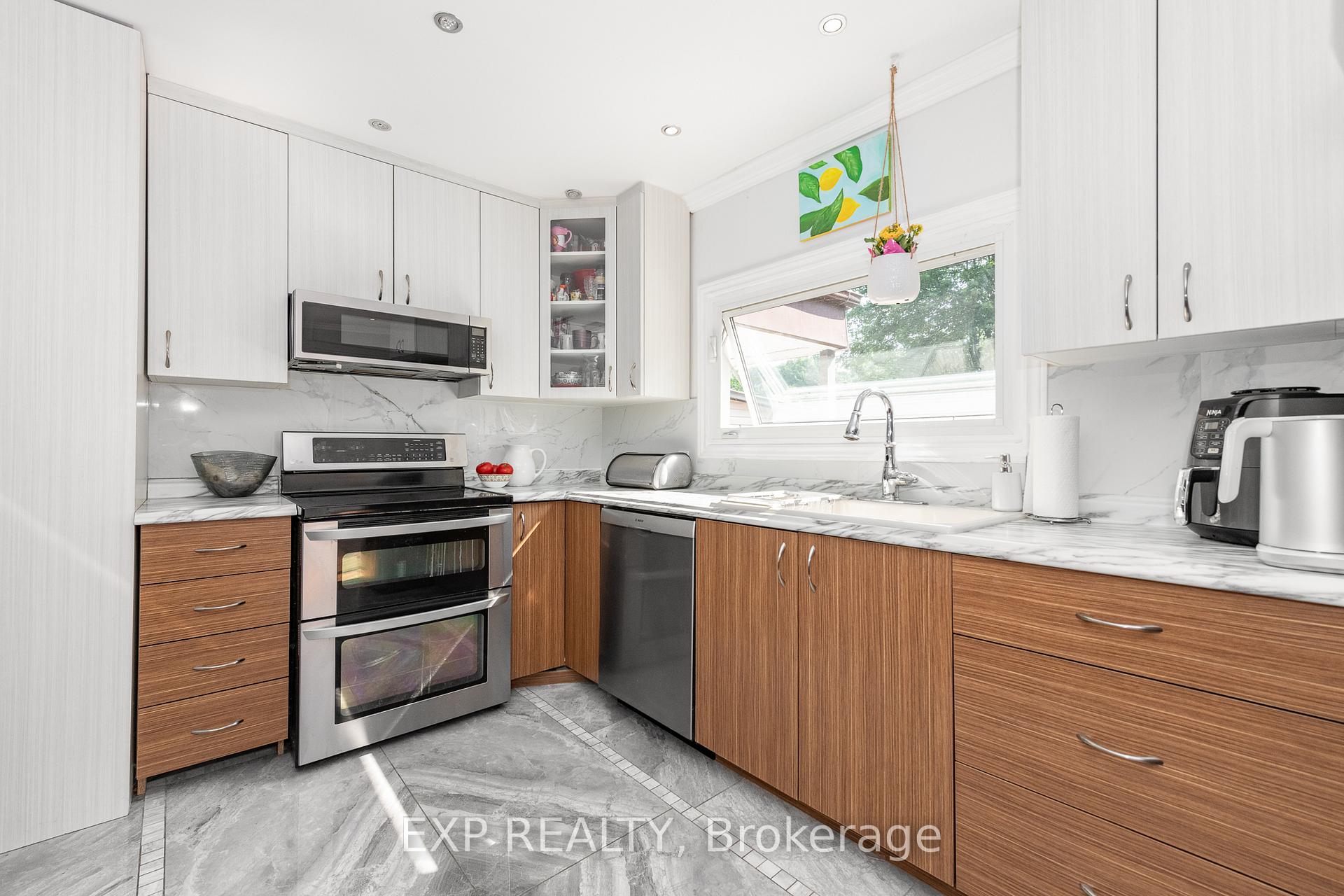 Photo 21 of 1807 Old Second Line Road, Ottawa, Kanata - Kanata (North West) — HOMEH