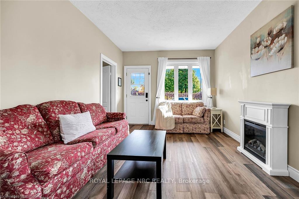 Photo 15 of 74 East 18th Street, Hamilton, Inch Park — HOMEH