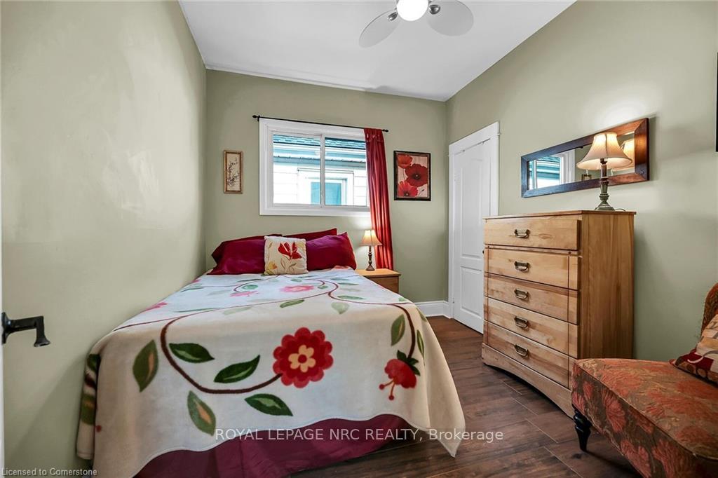 Photo 10 of 74 East 18th Street, Hamilton, Inch Park — HOMEH