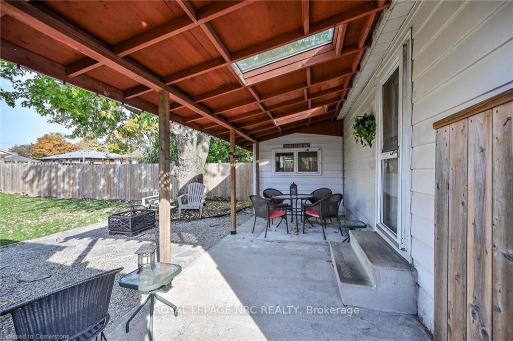 Photo 18 of 74 East 18th Street, Hamilton, Inch Park — HOMEH