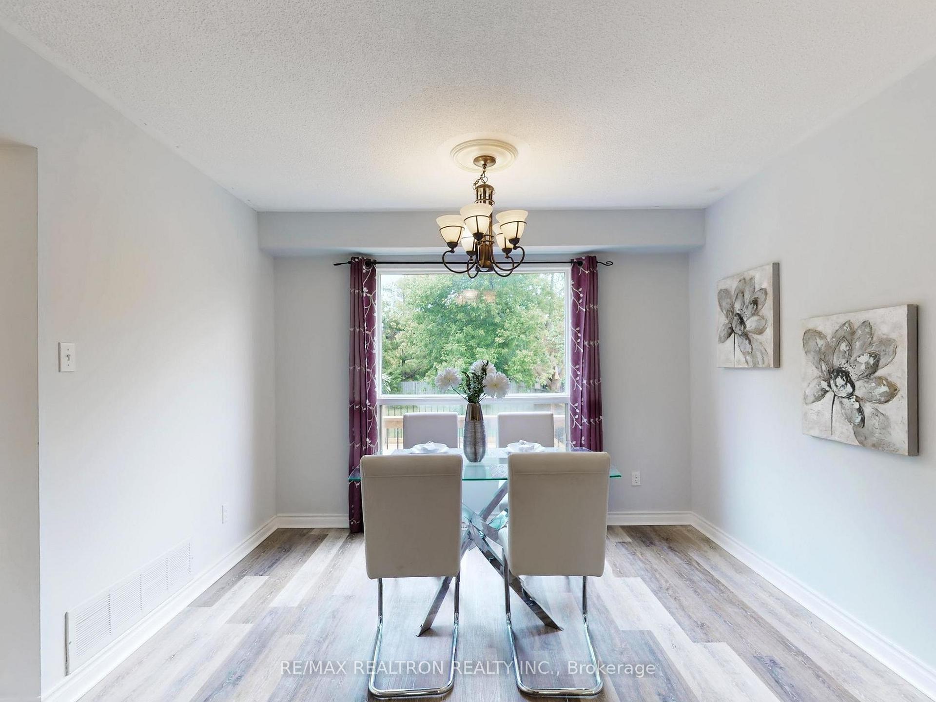 Photo 8 of 119 Garden Drive, Barrie, Allandale Heights — HOMEH