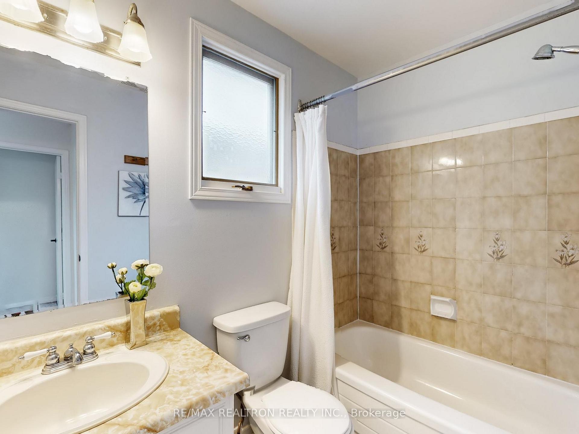 Photo 27 of 119 Garden Drive, Barrie, Allandale Heights — HOMEH