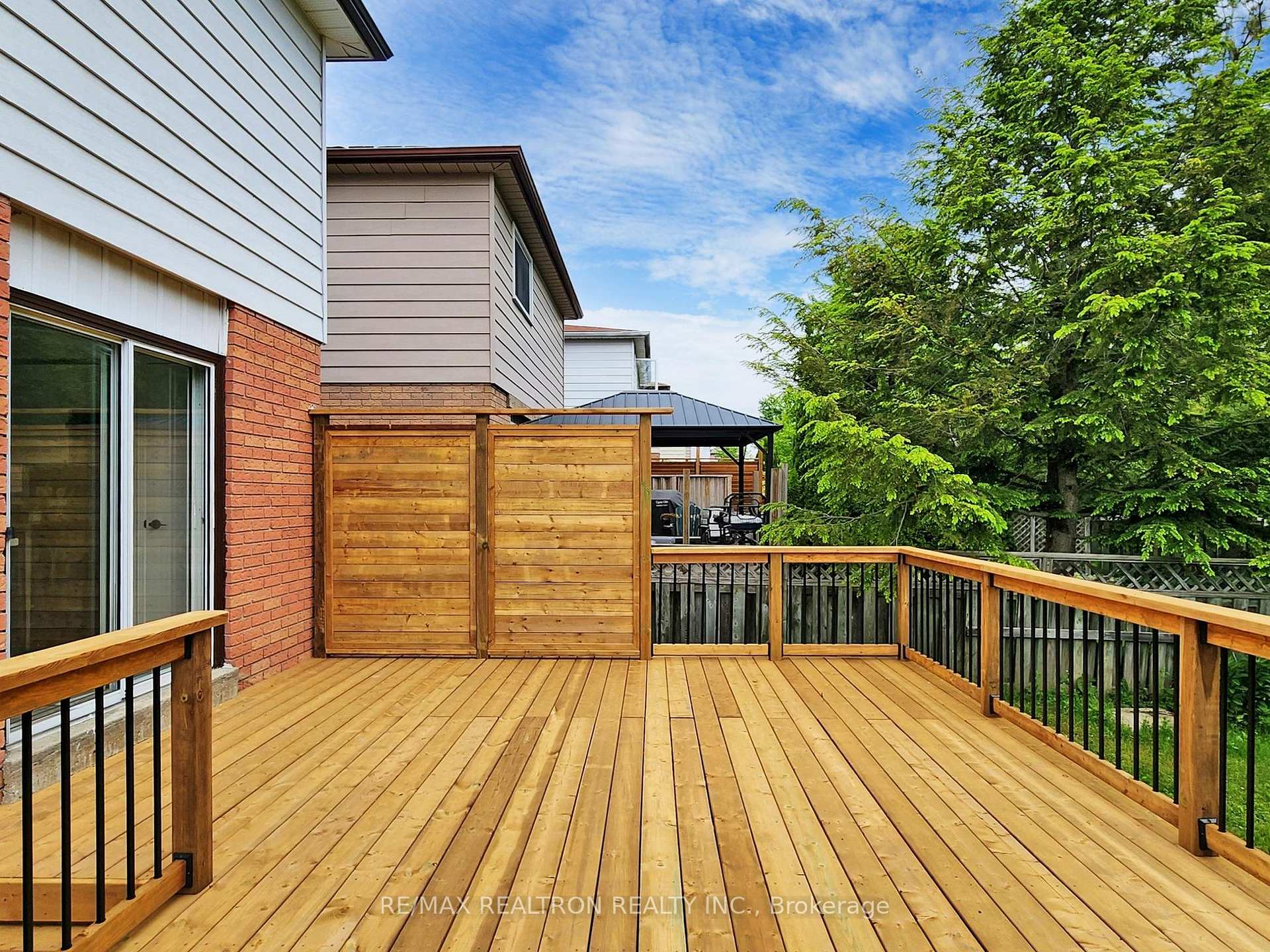 Photo 34 of 119 Garden Drive, Barrie, Allandale Heights — HOMEH