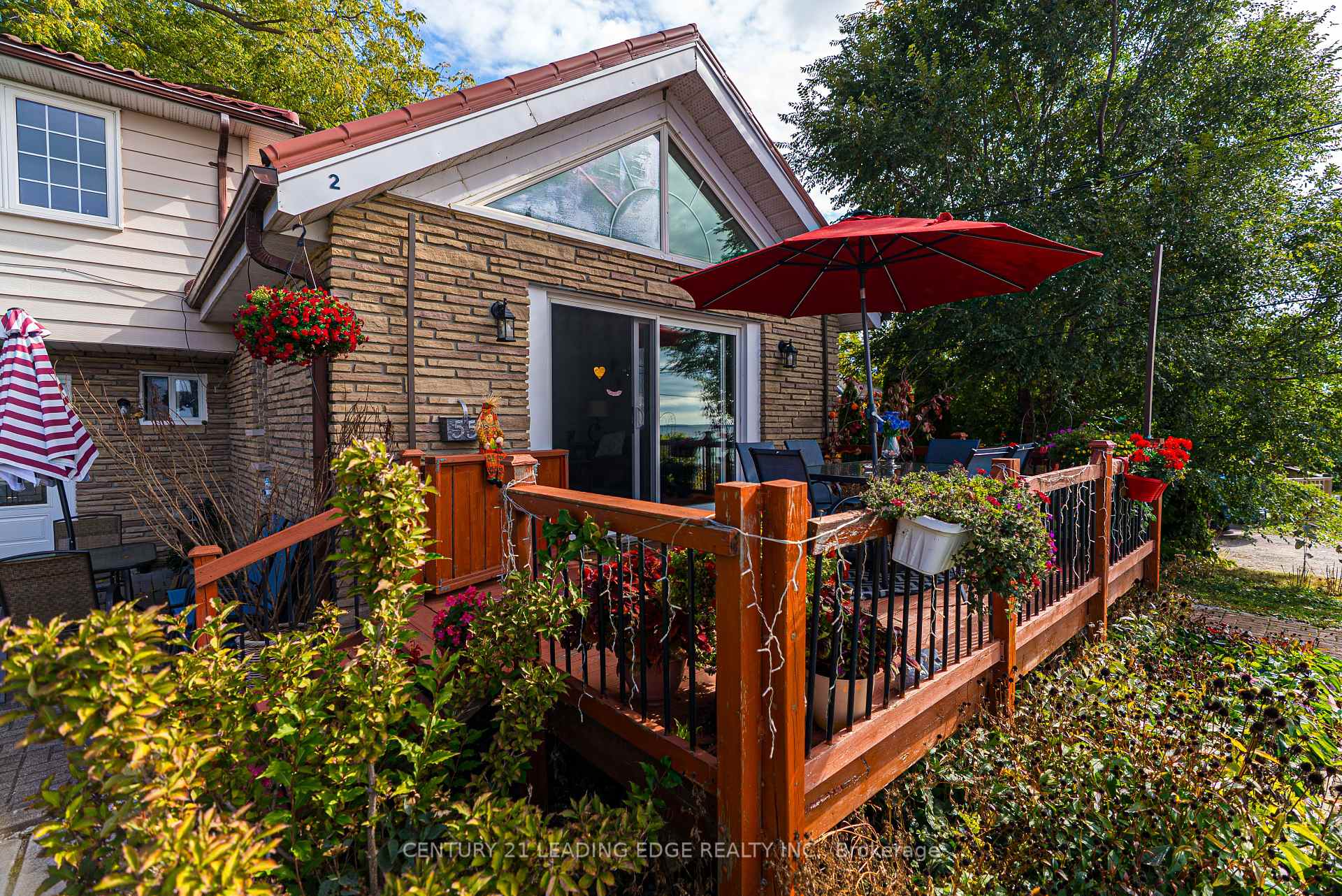 Photo 2 of 55 Lake Drive N, Georgina, Historic Lakeshore Communities — HOMEH