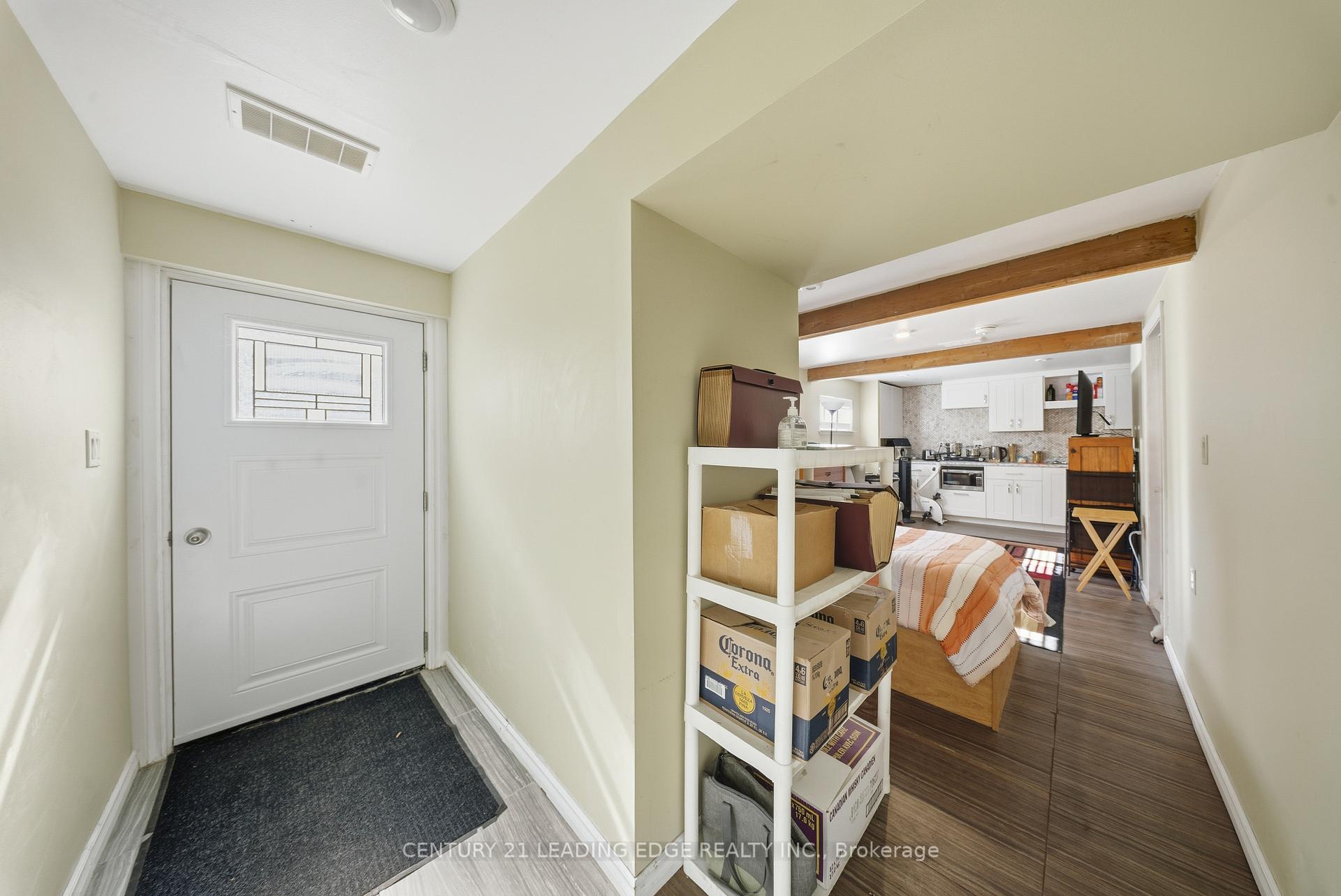 Photo 19 of 55 Lake Drive N, Georgina, Historic Lakeshore Communities — HOMEH