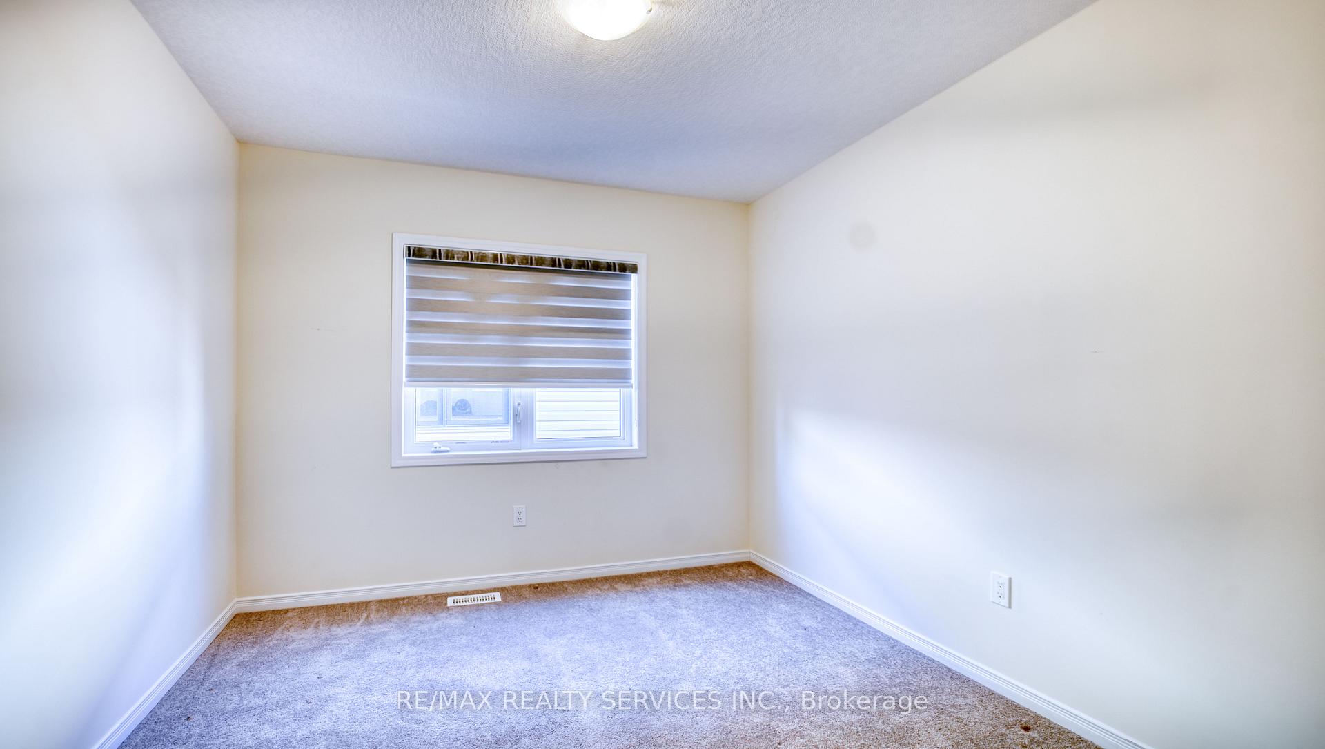 Photo 17 of 112 David Street, Haldimand — HOMEH