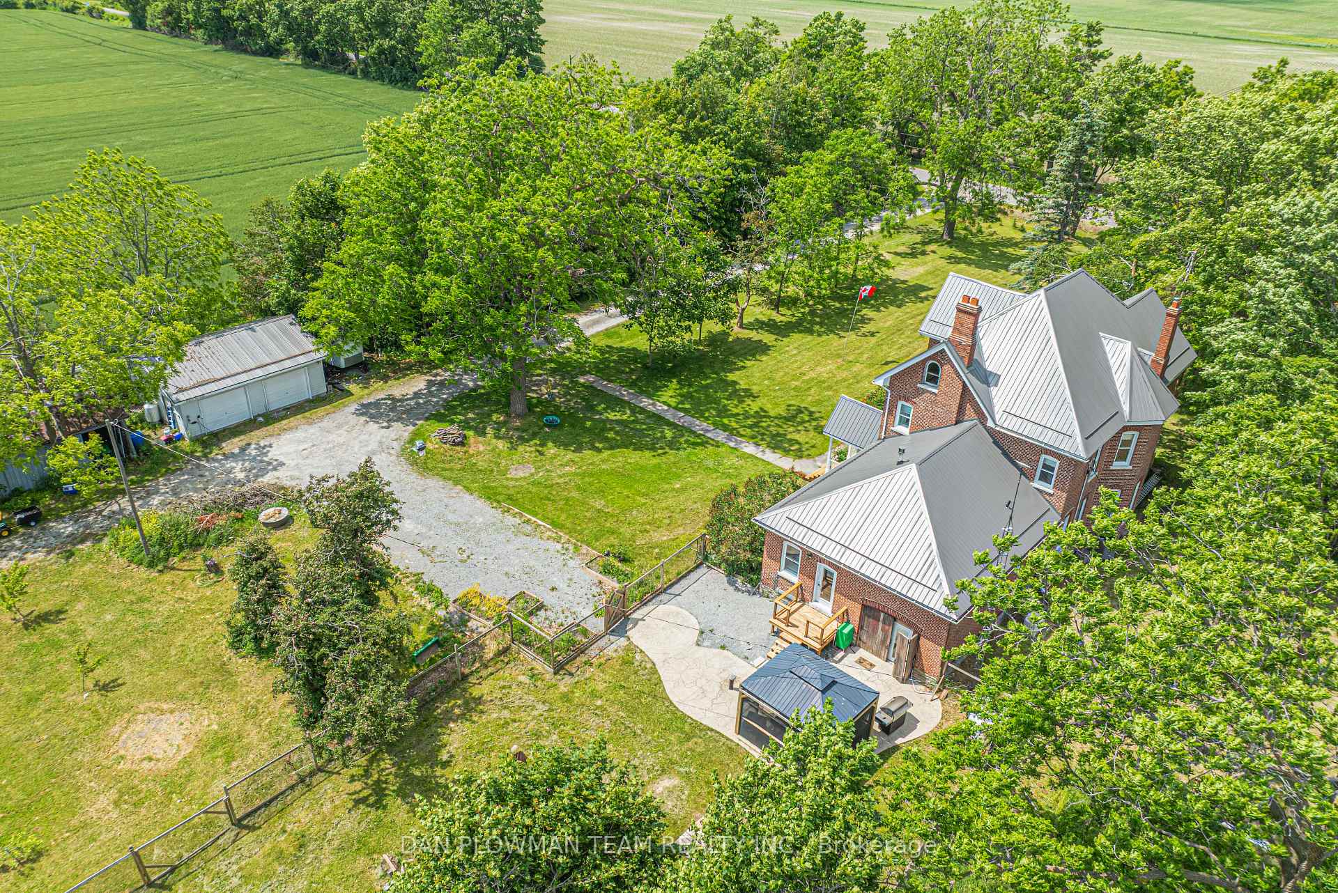 Photo 37 of 1250 Concession 2 Road, Brock, Rural Brock — HOMEH