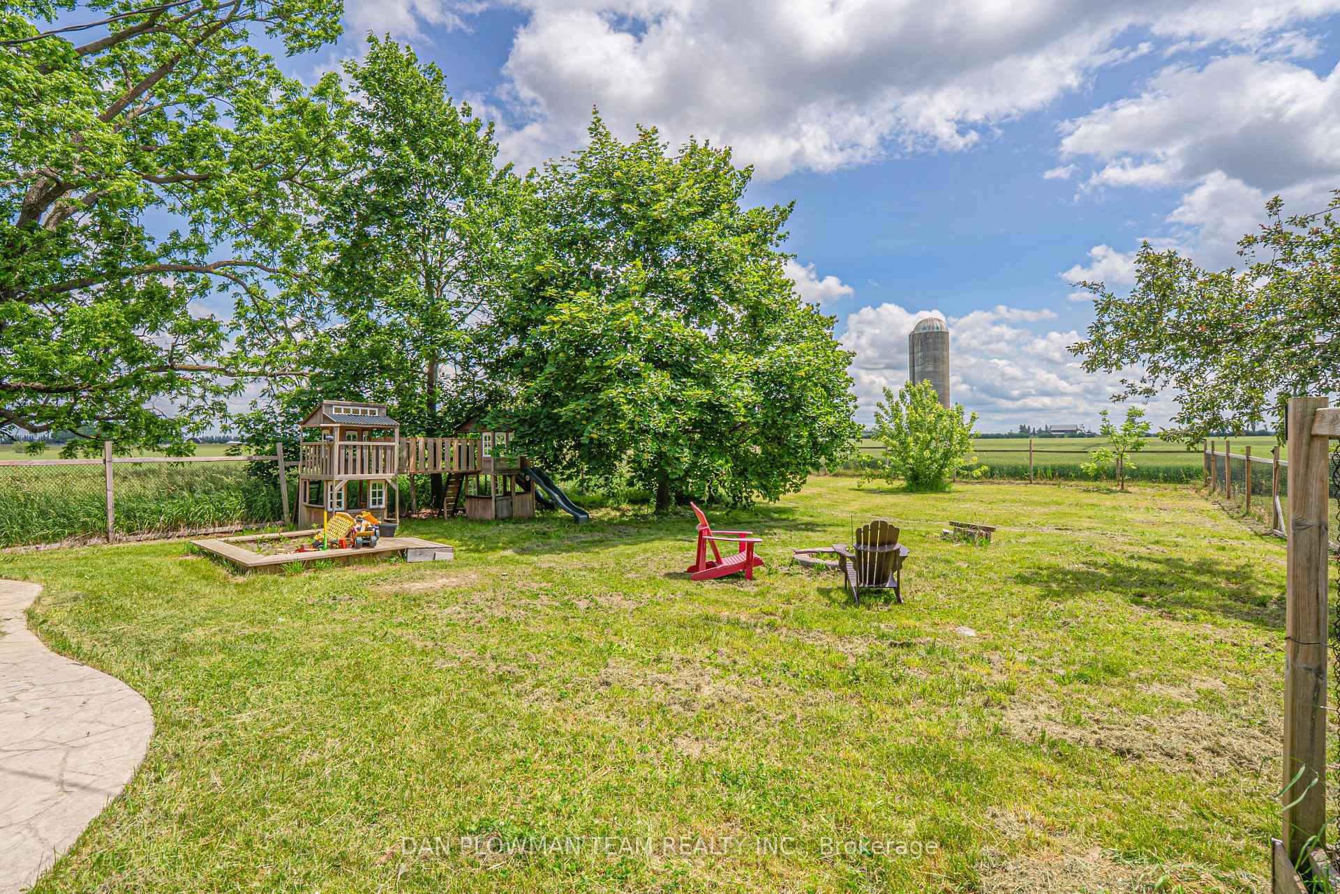Photo 43 of 1250 Concession 2 Road, Brock, Rural Brock — HOMEH