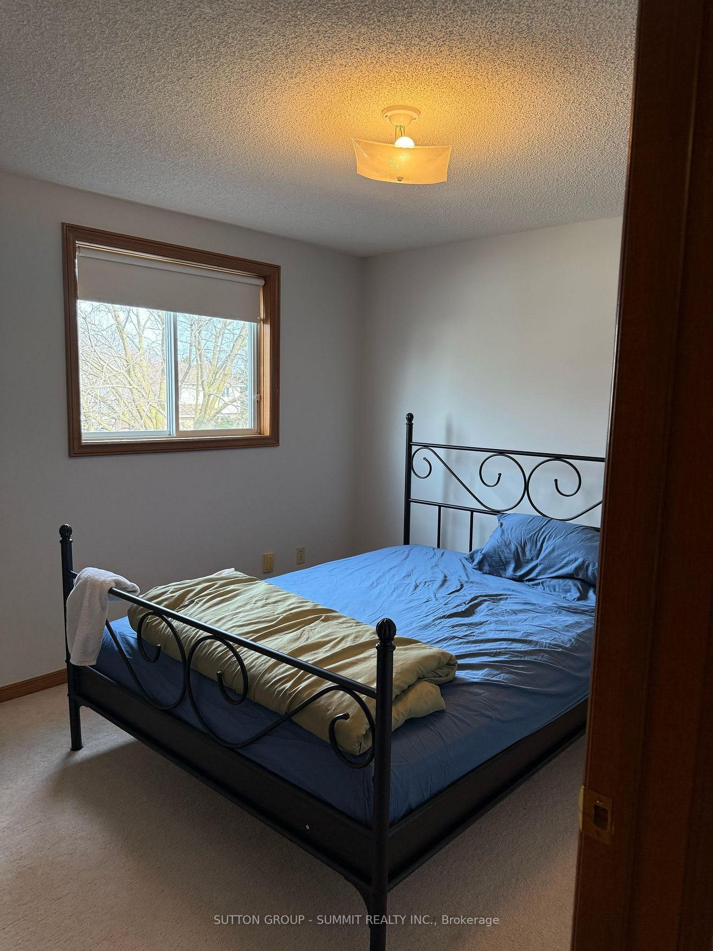 Photo 11 of Unit upper level, 33 Freshmeadow Way, Guelph, Willow West/Sugarbush/West Acres — HOMEH