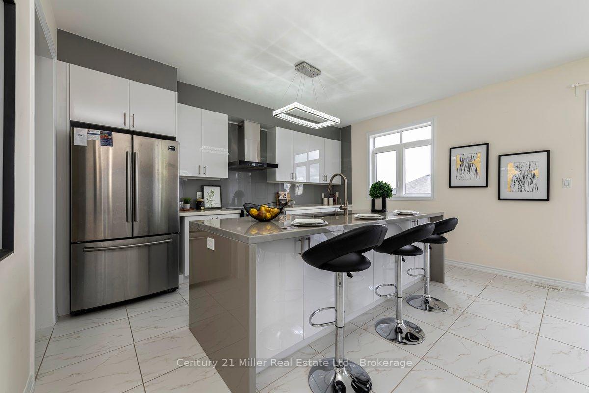 Photo 8 of 203 Roy Drive, Clearview, Stayner — HOMEH