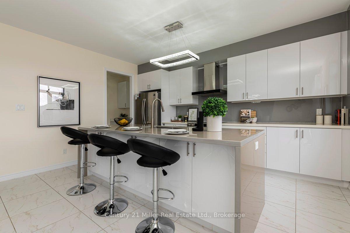 Photo 9 of 203 Roy Drive, Clearview, Stayner — HOMEH