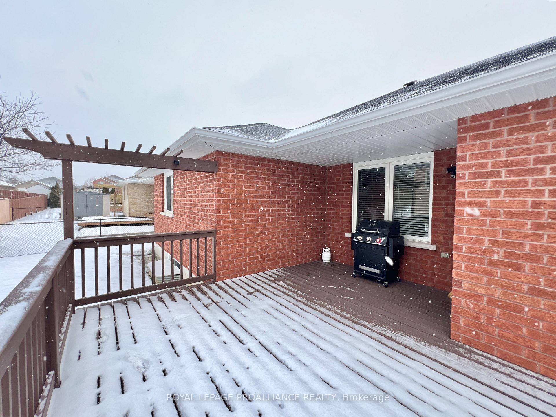 Photo 22 of 43 Chelsea Crescent, Belleville, Thurlow Ward — HOMEH