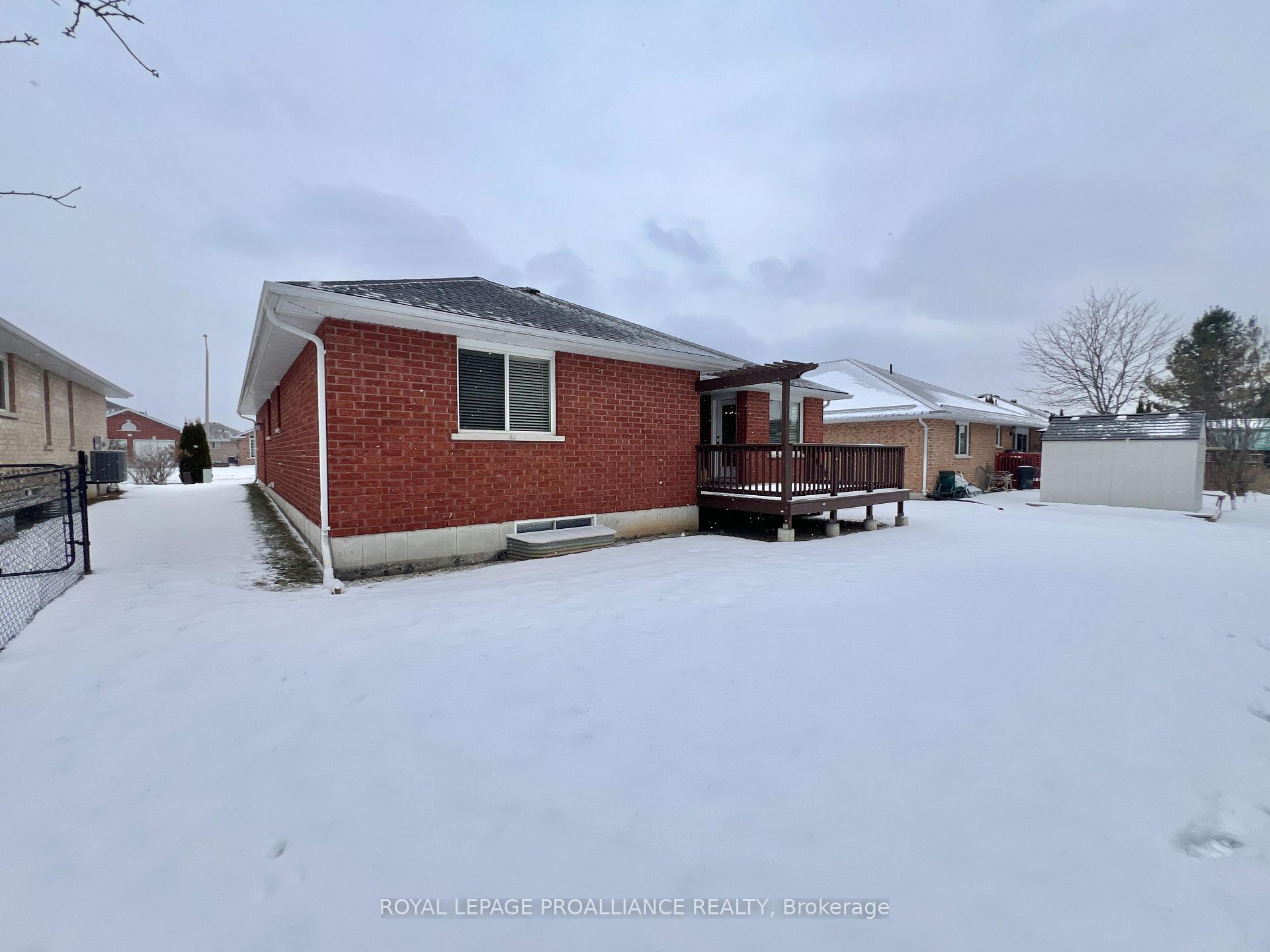 Photo 24 of 43 Chelsea Crescent, Belleville, Thurlow Ward — HOMEH