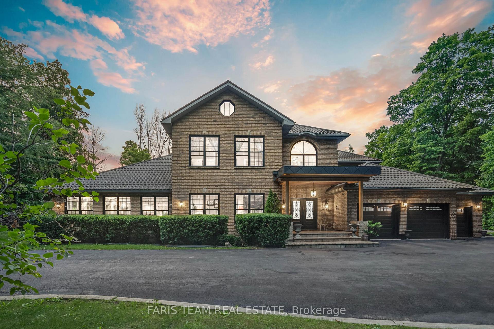 Front of 1826 Quantz Crescent