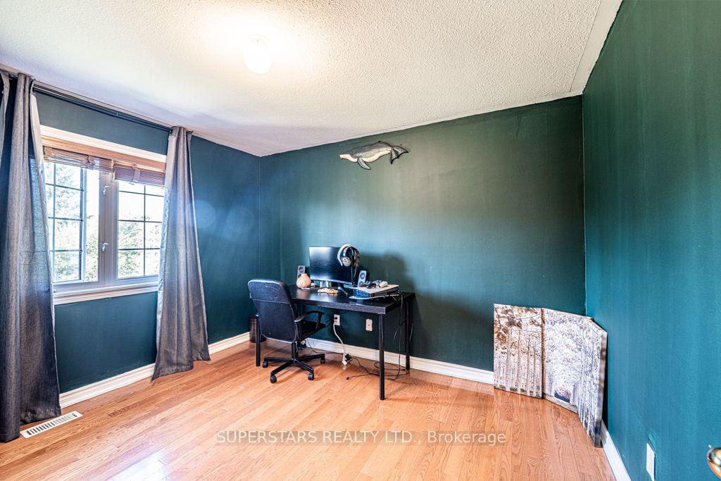 Photo 31 of 343 Athabasca Drive, Vaughan, Rural Vaughan — HOMEH