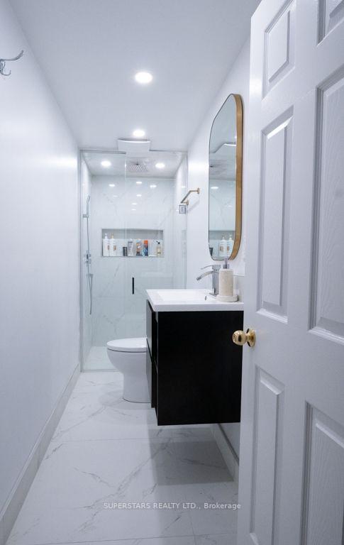 Photo 34 of 343 Athabasca Drive, Vaughan, Rural Vaughan — HOMEH