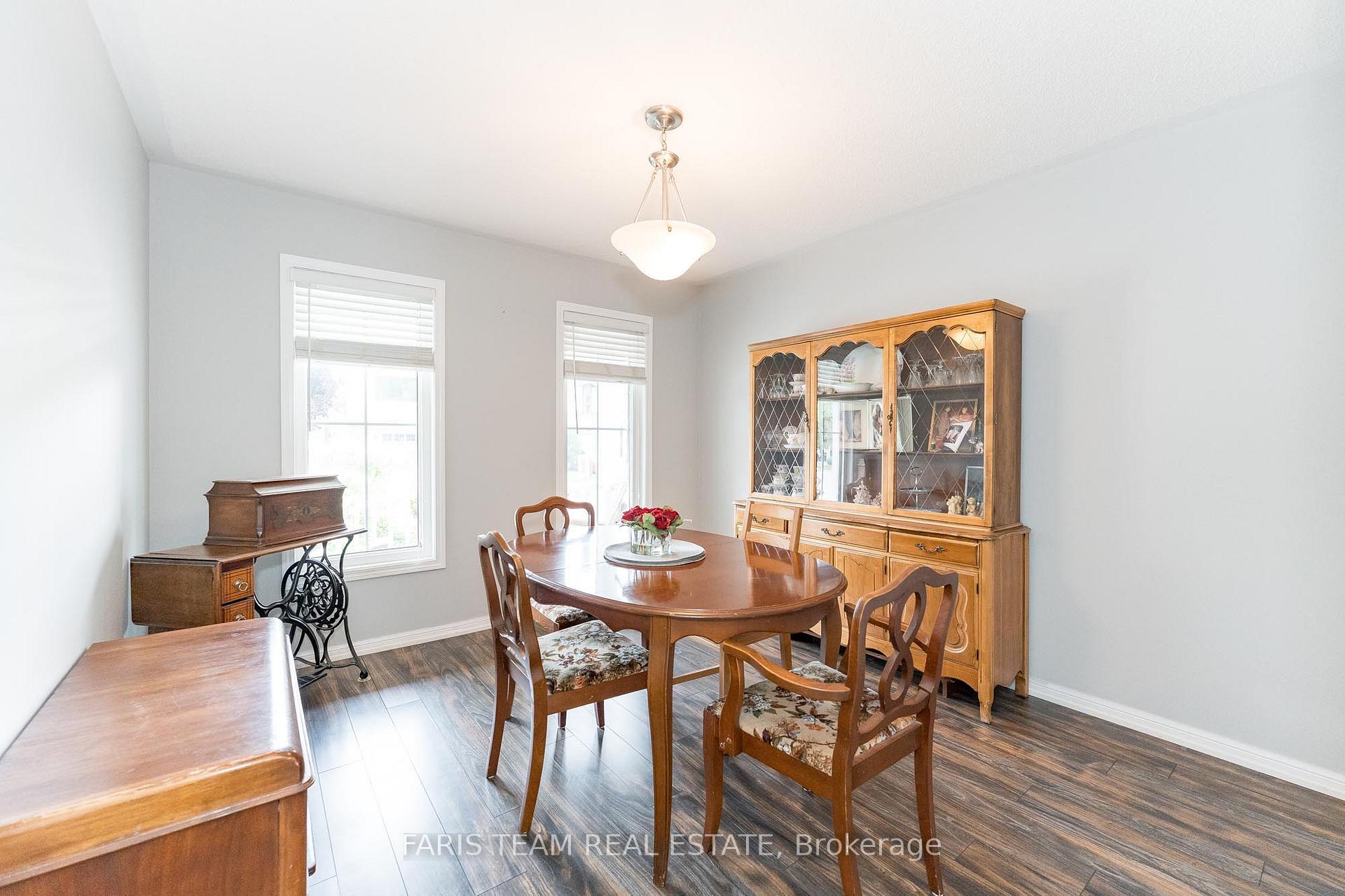 Photo 8 of 4 Callander Crescent, New Tecumseth, Alliston — HOMEH