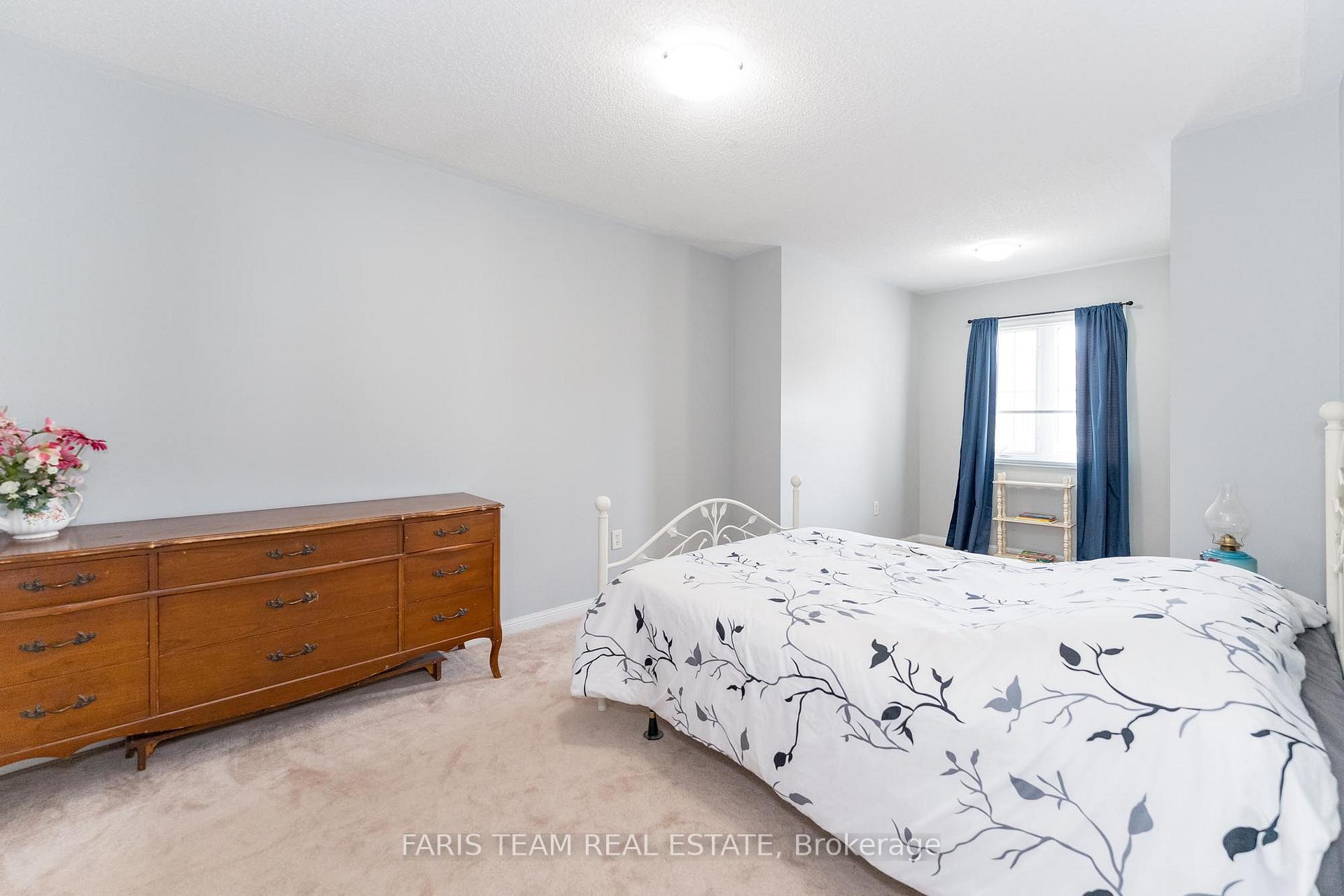 Photo 15 of 4 Callander Crescent, New Tecumseth, Alliston — HOMEH