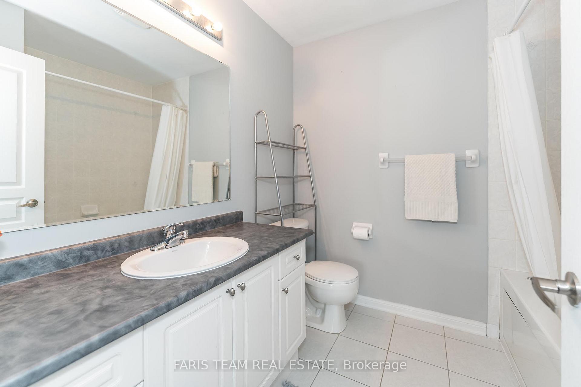 Photo 17 of 4 Callander Crescent, New Tecumseth, Alliston — HOMEH