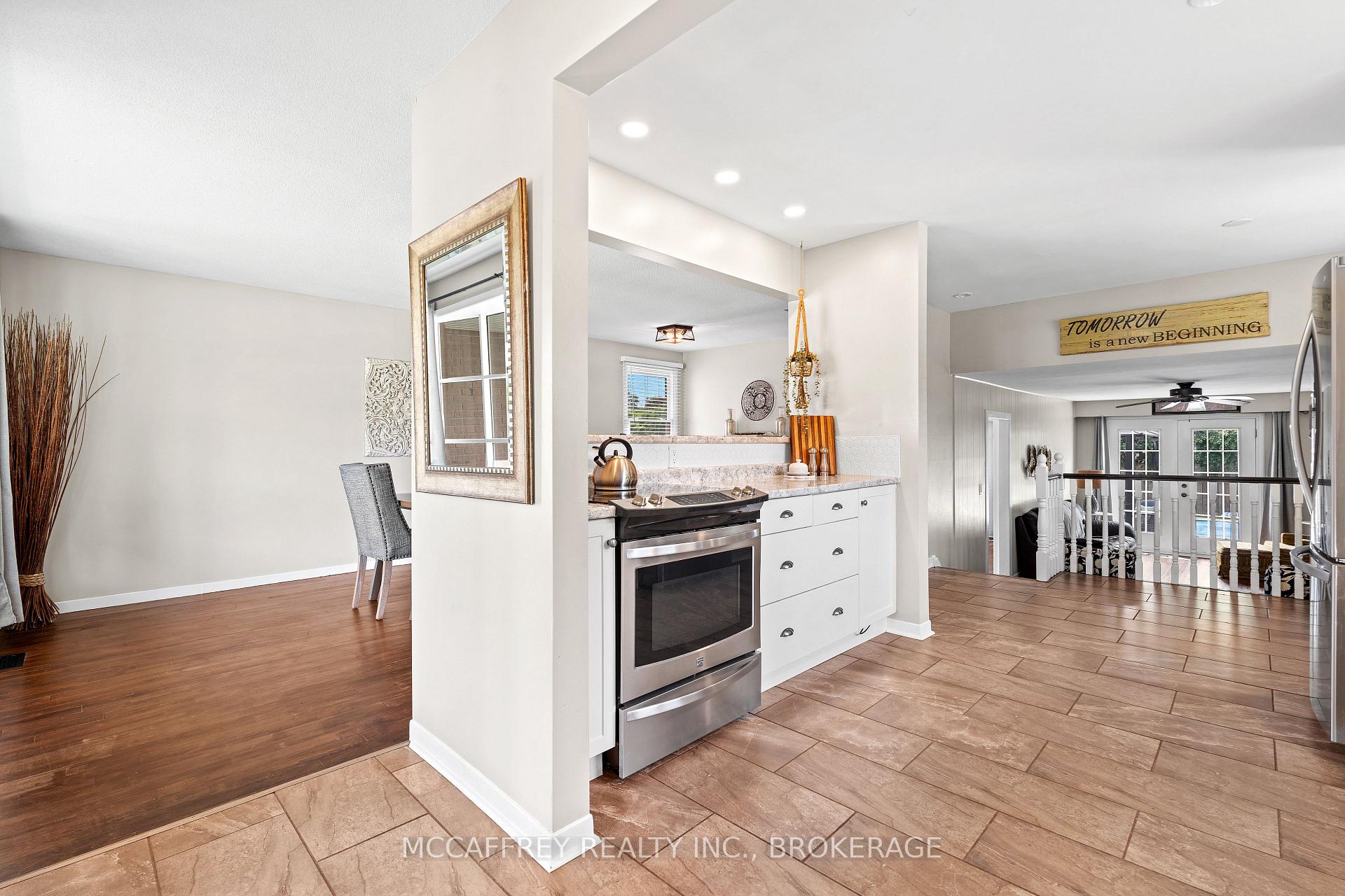 Photo 4 of 801 High Gate Park Drive, Kingston, South of Taylor-Kidd Blvd — HOMEH