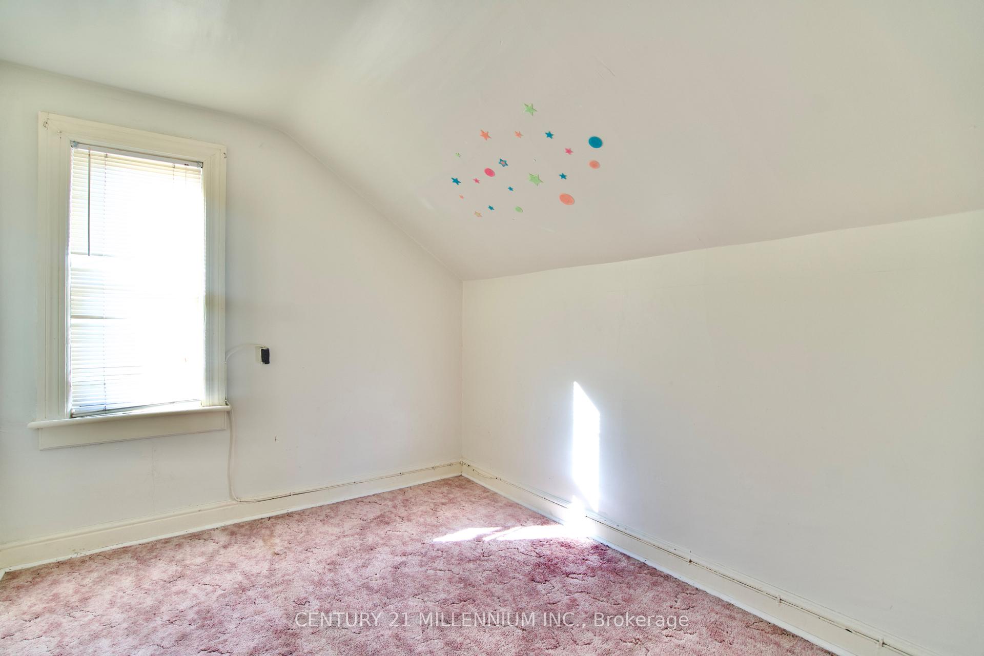 Photo 11 of 41 Chalmers Street N, Cambridge — HOMEH