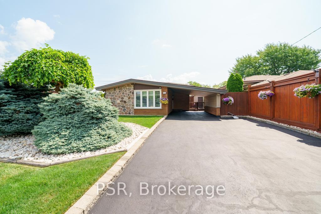 Front of 117 Sunrise Drive
