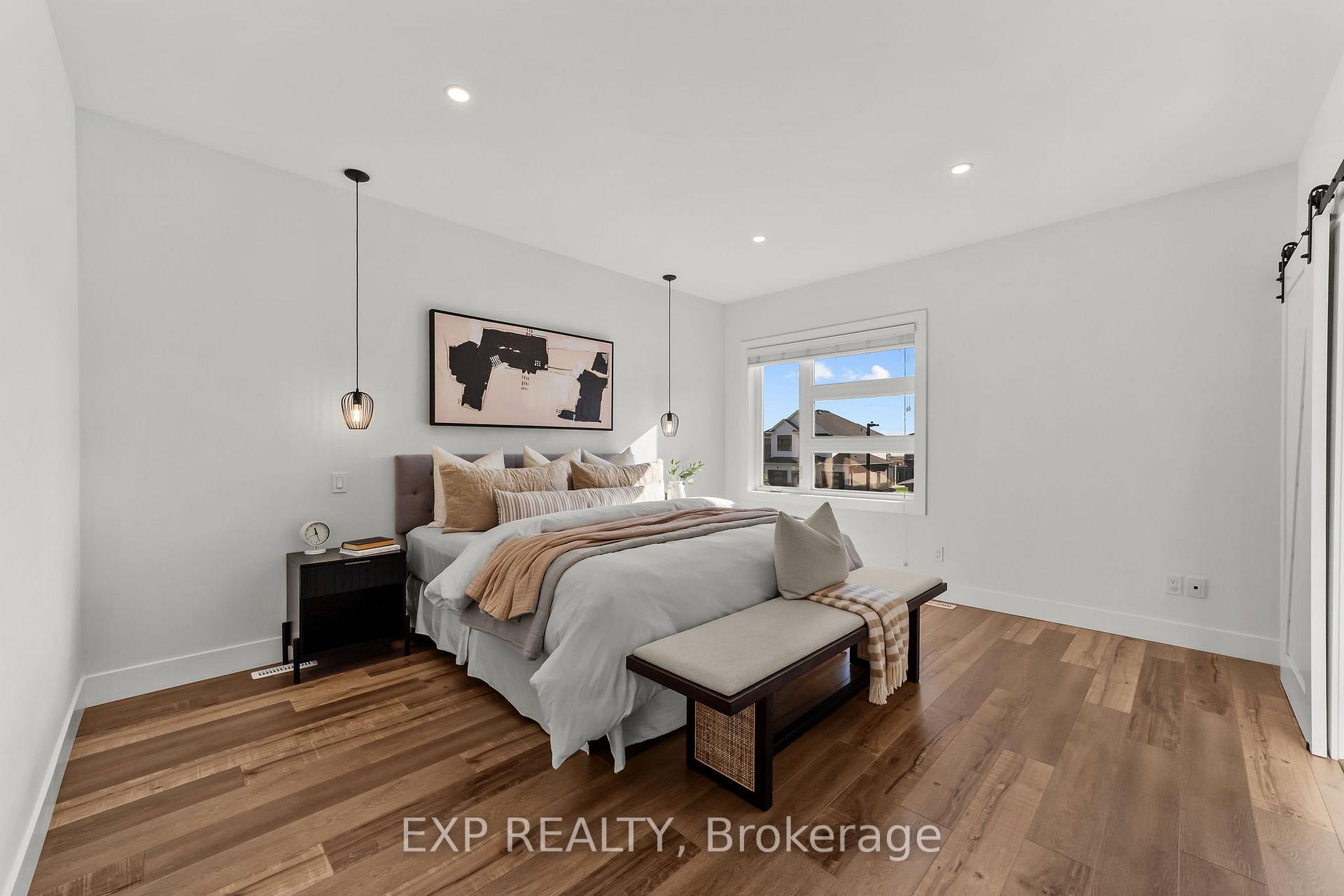 Photo 16 of 58 McNeil Street, Strathroy-Caradoc, Mount Brydges — HOMEH