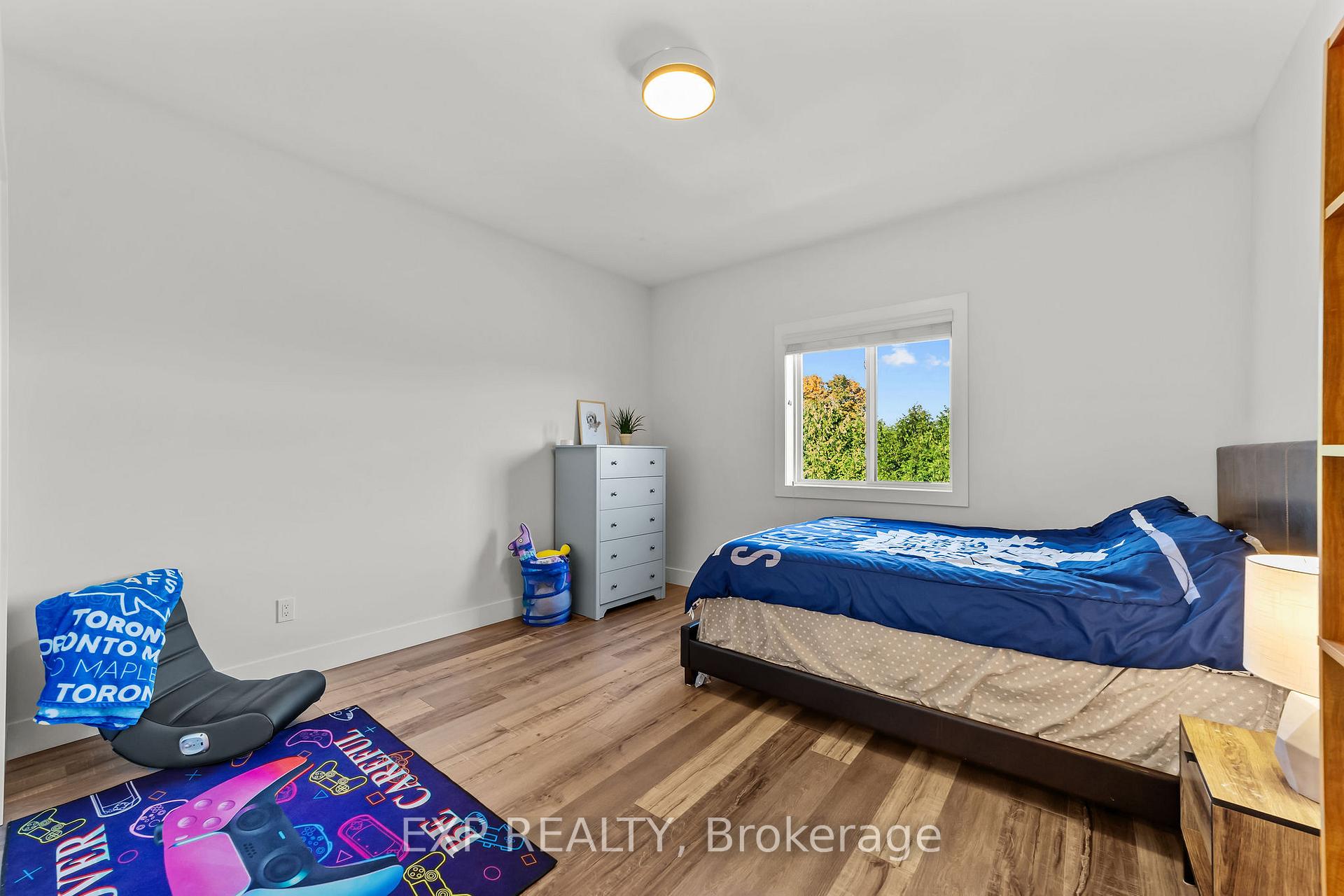 Photo 20 of 58 McNeil Street, Strathroy-Caradoc, Mount Brydges — HOMEH