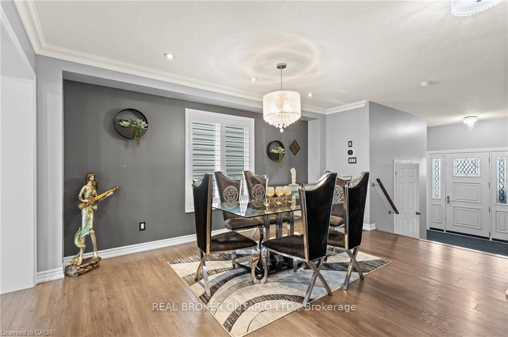 Photo 7 of 14 Carroll Lane, Brantford — HOMEH