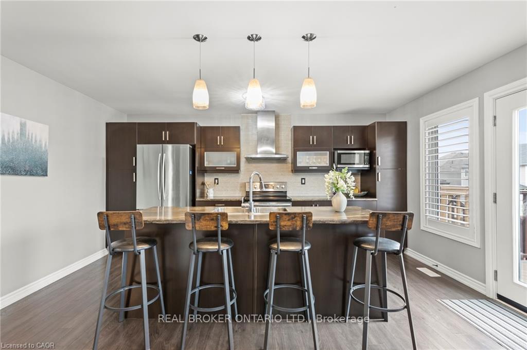Photo 20 of 14 Carroll Lane, Brantford — HOMEH
