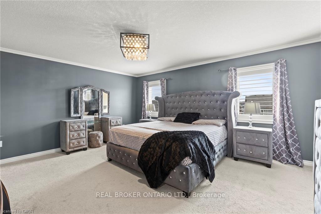 Photo 9 of 14 Carroll Lane, Brantford — HOMEH