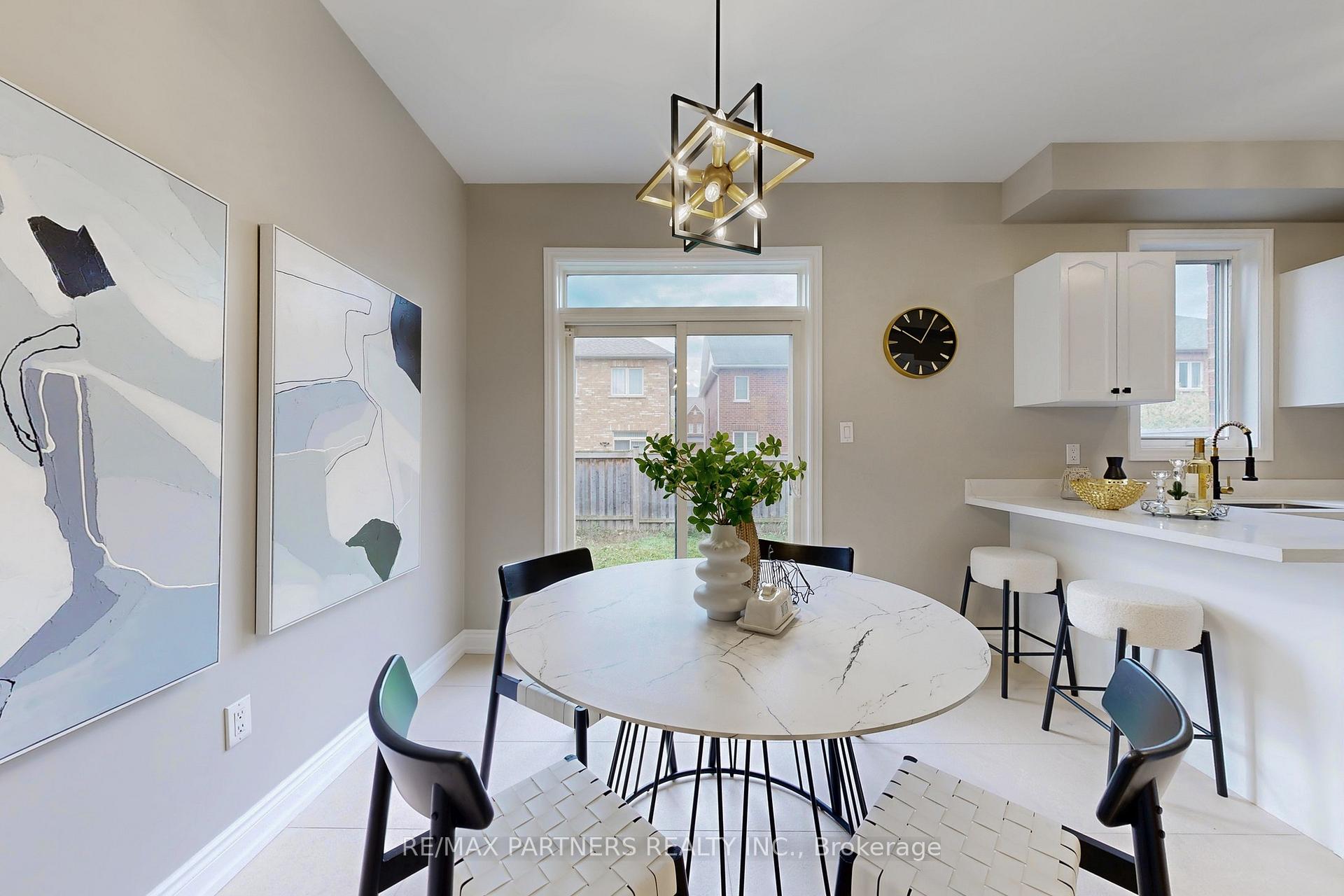 Photo 18 of 29 Robert Osprey Drive, Markham, Cathedraltown — HOMEH