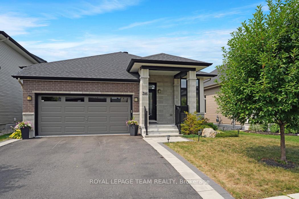Front of 316 Serenade Crescent W