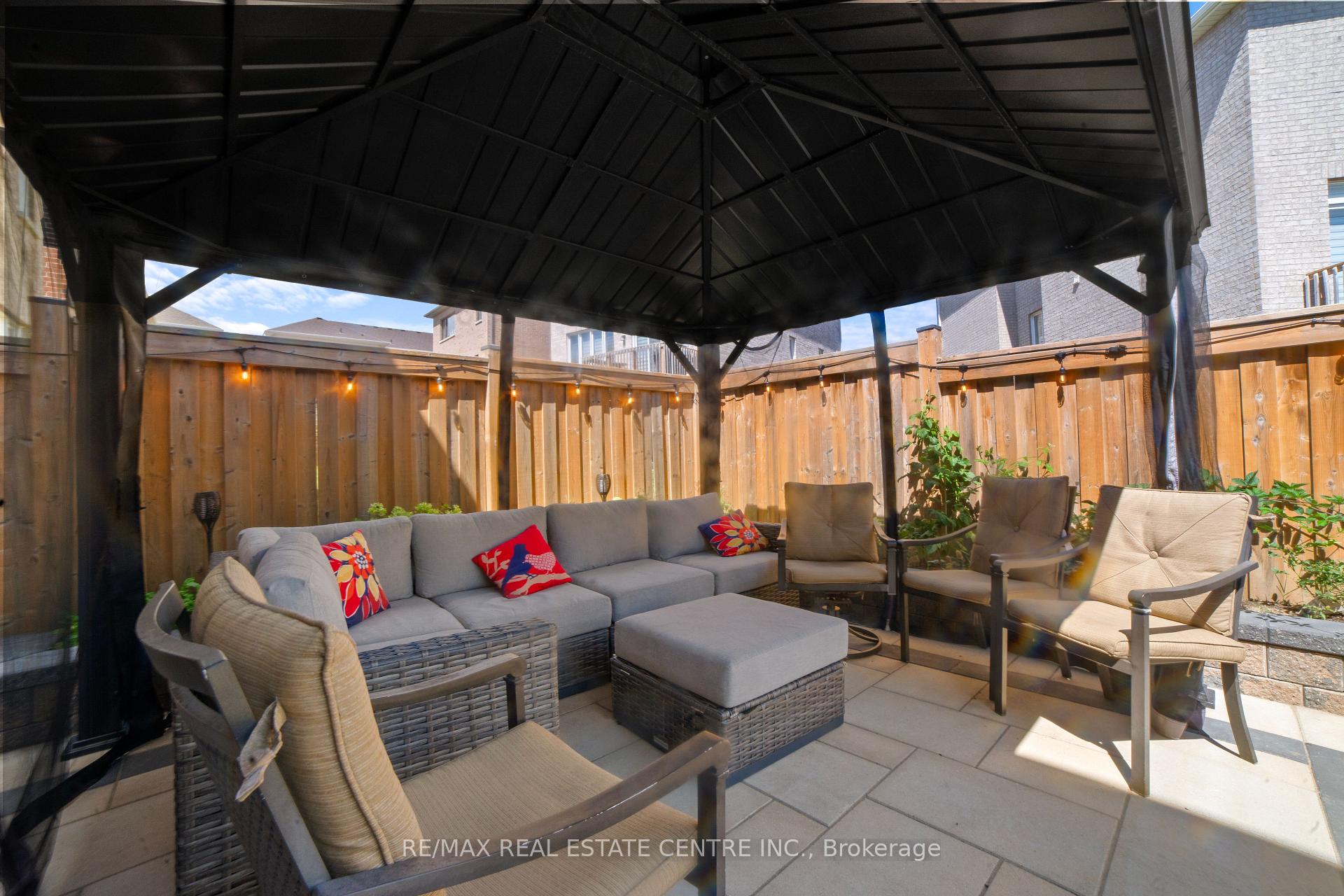 Photo 36 of 1106 Cactus Crescent, Pickering, Rural Pickering — HOMEH