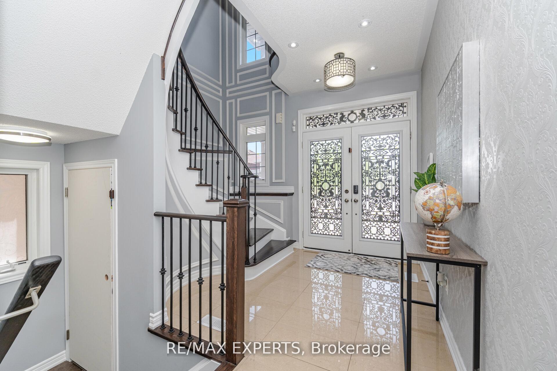 Photo 7 of 75 Durango Drive, Brampton, Credit Valley — HOMEH